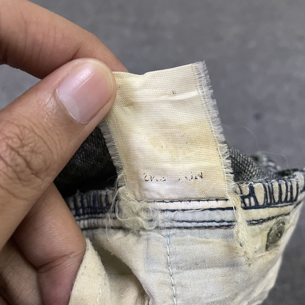 If Six Was Nine × Japanese Brand × Voodoo Tactical Ryu Ryu Bondage Multi Pockets Flare Jeans Size US 31 - 9 Thumbnail