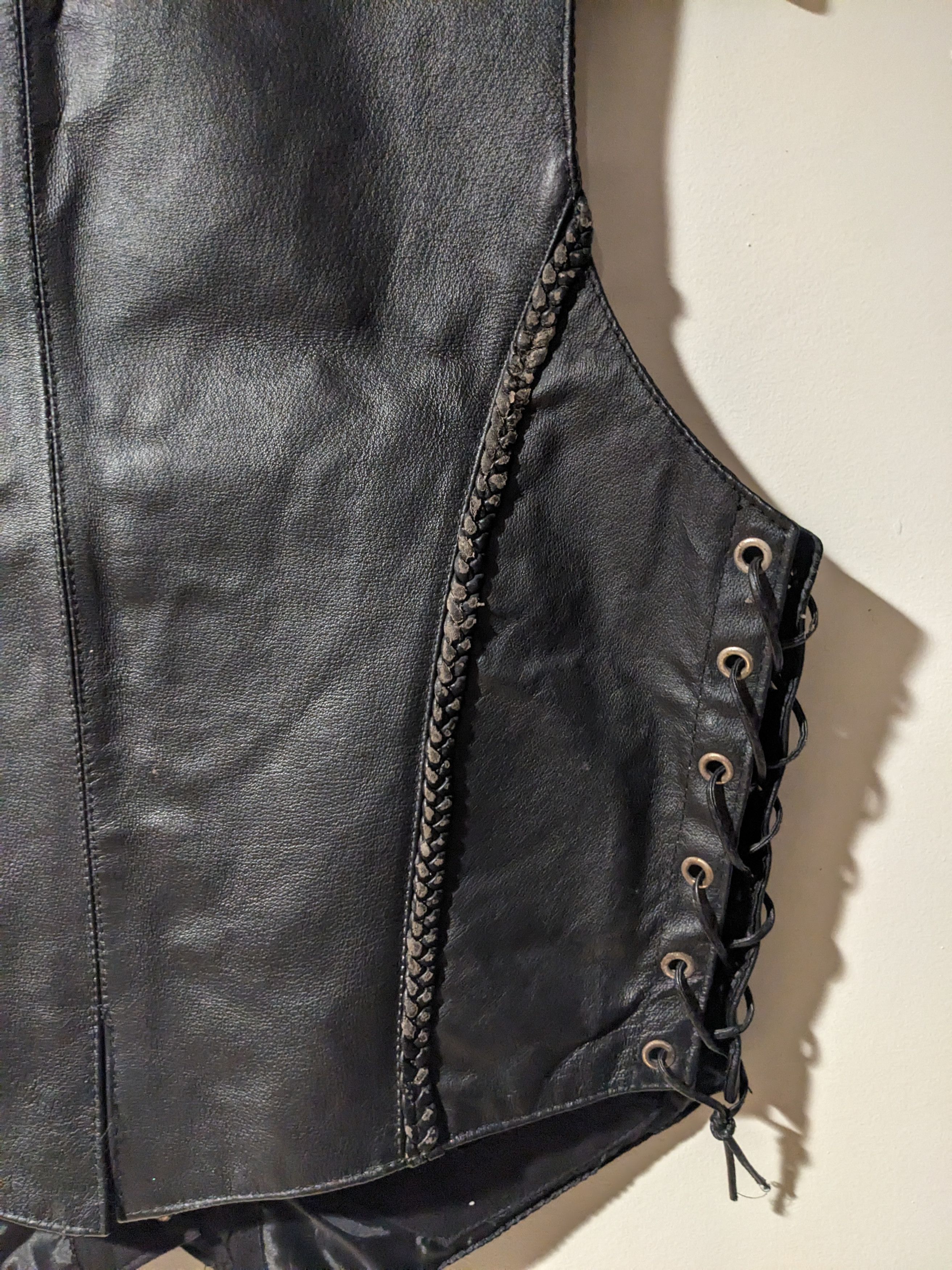 Harley Davidson Vintage Y2K Harley Davidson Chest Logo Womans Leather Vest Size XL / US 12-14 / IT 48-50 - 9 Thumbnail