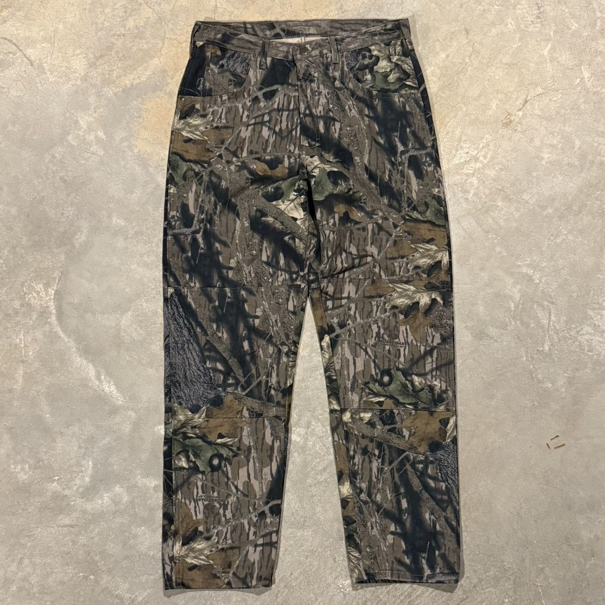 Wrangler 2000s Wrangler Mossy Oak Woodland Camo Double Knee Jeans Y2K Size US 34 / EU 50 - 1 Thumbnail