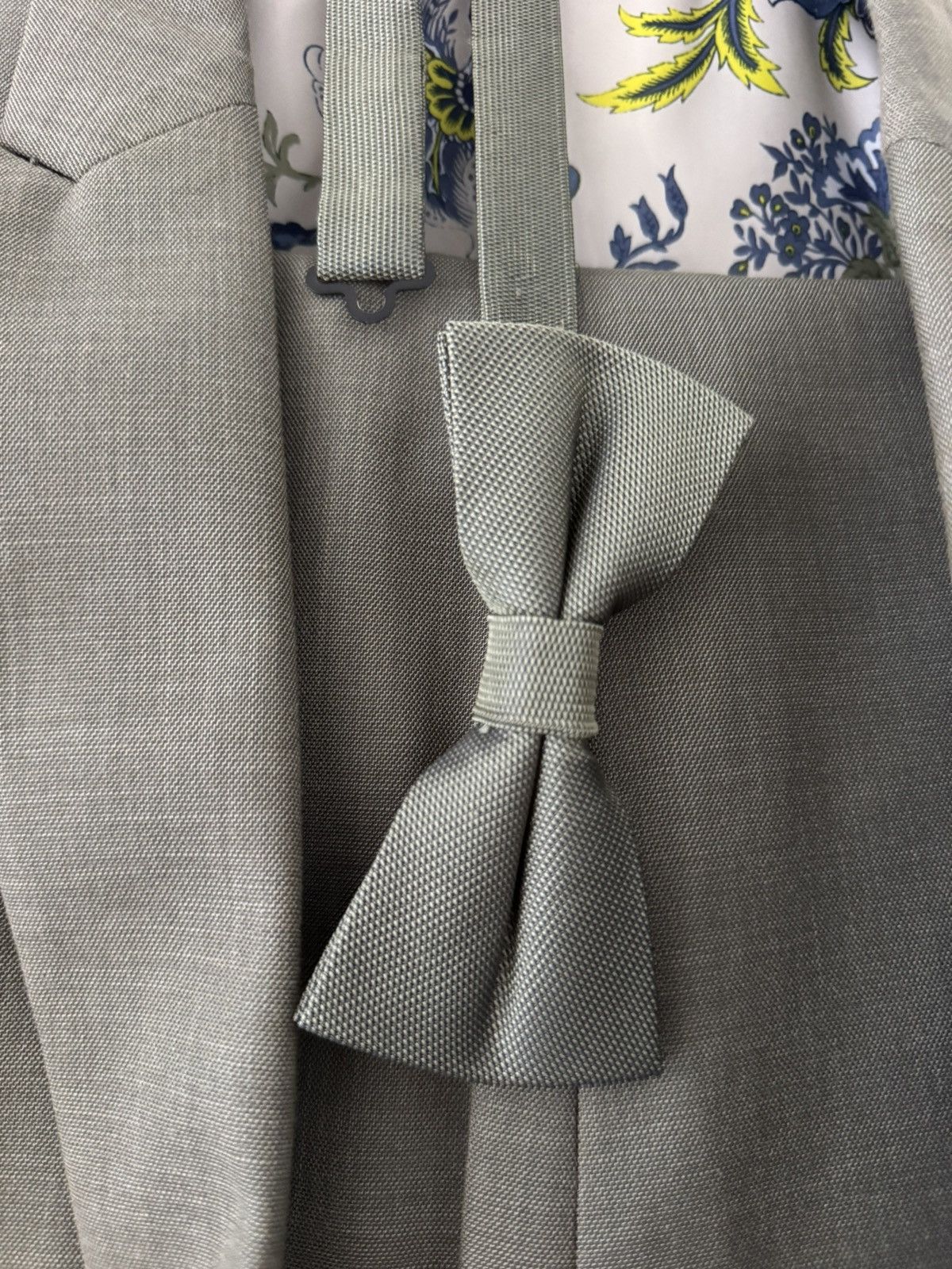 Other Politix Slim Stretch Suit Set w/ Bow Tie Size 34R - 6 Thumbnail