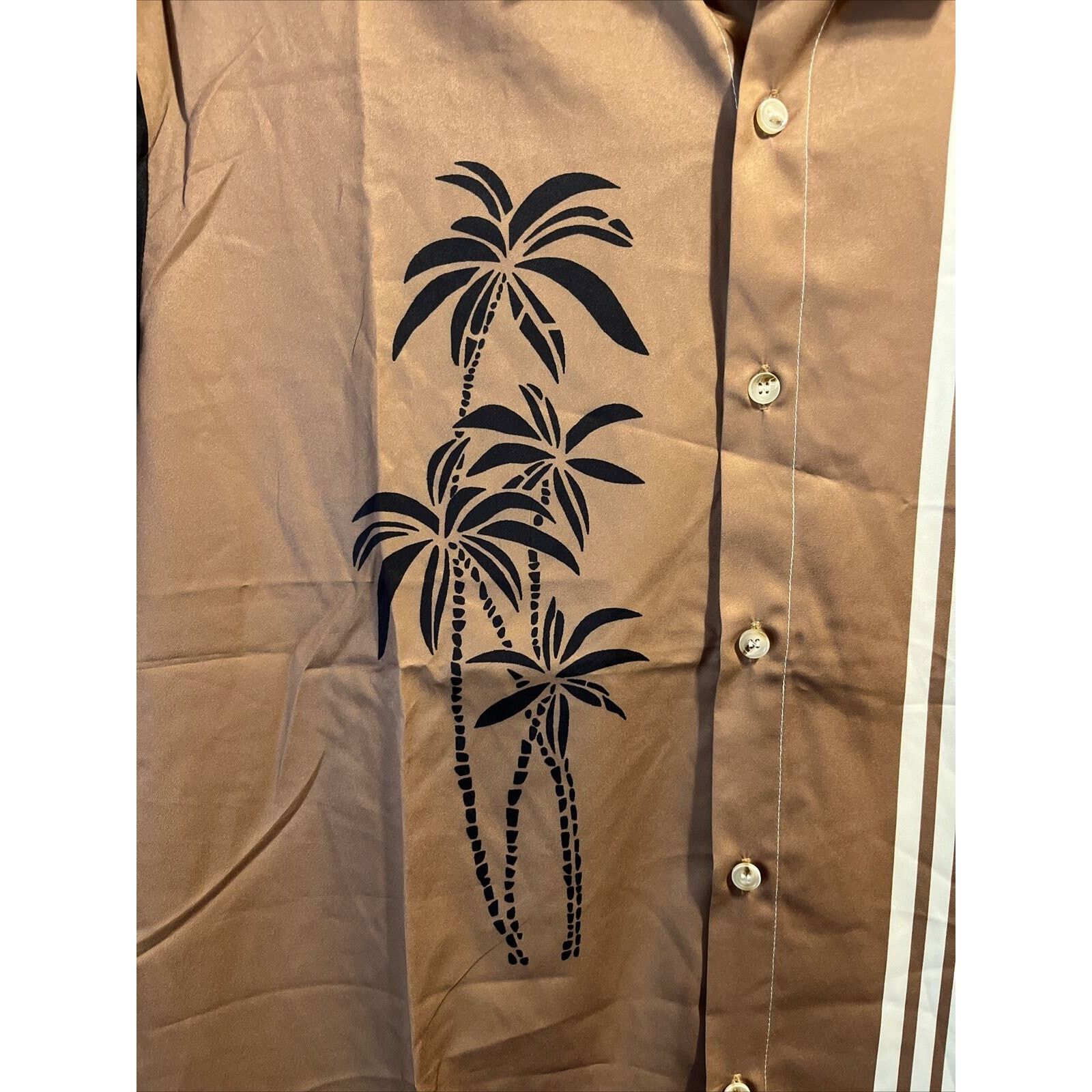 The Unbranded Brand Unbranded Men’s XXL Brown Black SS Polyester Hawaiian Shirt Size US XXL / EU 58 / 5 - 6 Thumbnail