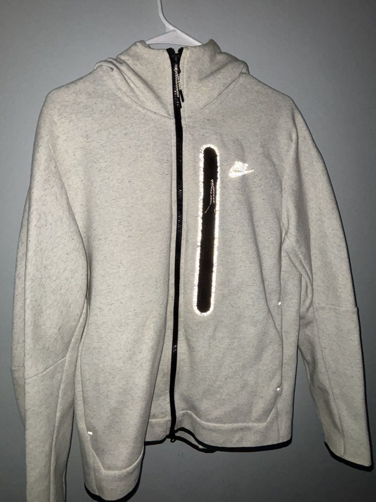 Nike Nike Tech Fleece Reflective - White Size US M / EU 48-50 / 2 - 1 Thumbnail