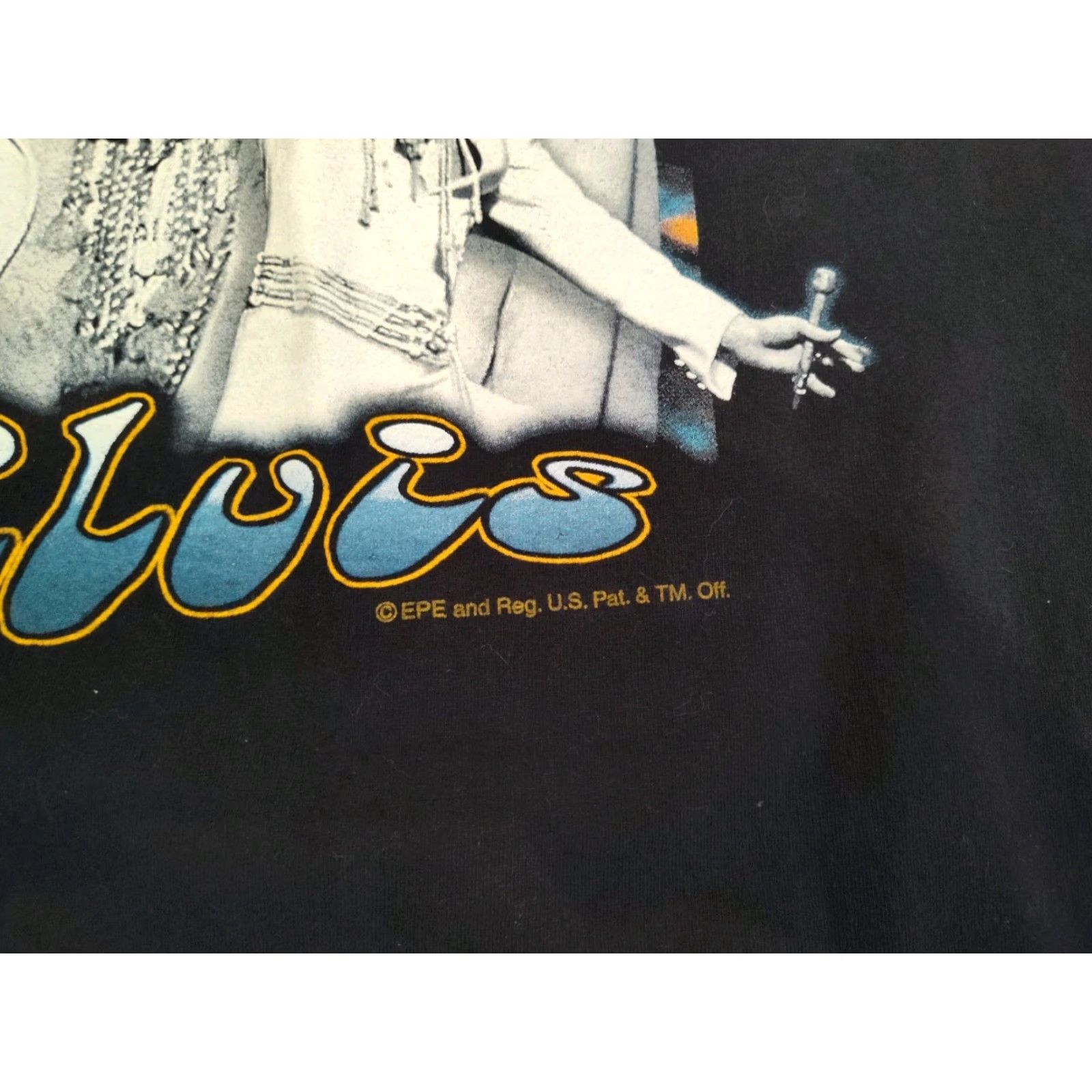 Vintage VINTAGE Elvis Presley Live In Vegas Tee Shirt Black L/XL Shirt Men Elvis 60s Music Rock Size US L / EU 52-54 / 3 - 3 Thumbnail