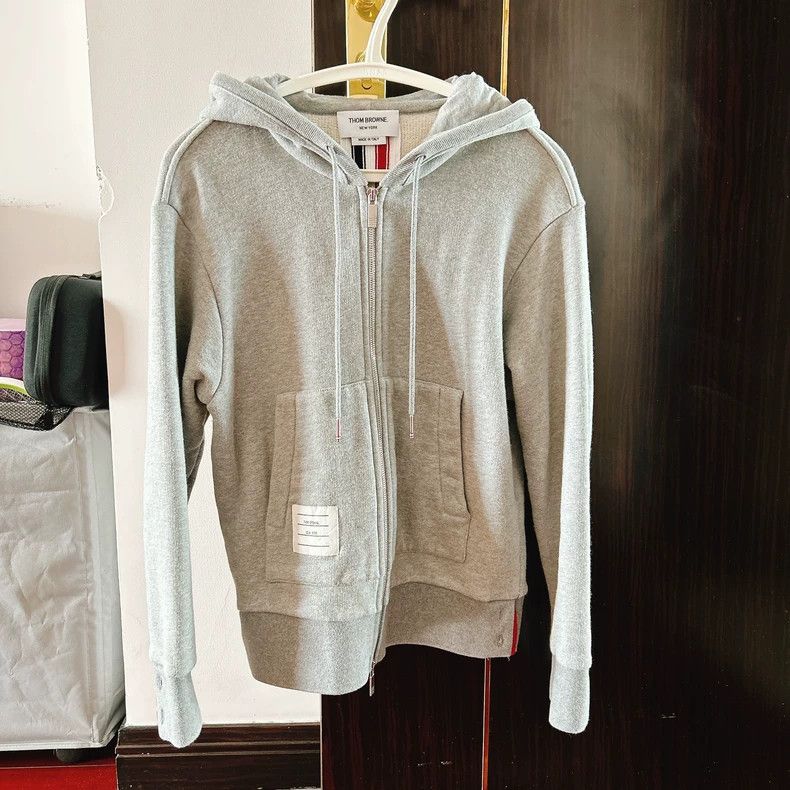Thom Browne Thom Browne Size 38 Gray coat 2503-Nextarrow Size US XS / EU 42 / 0 - 1 Thumbnail