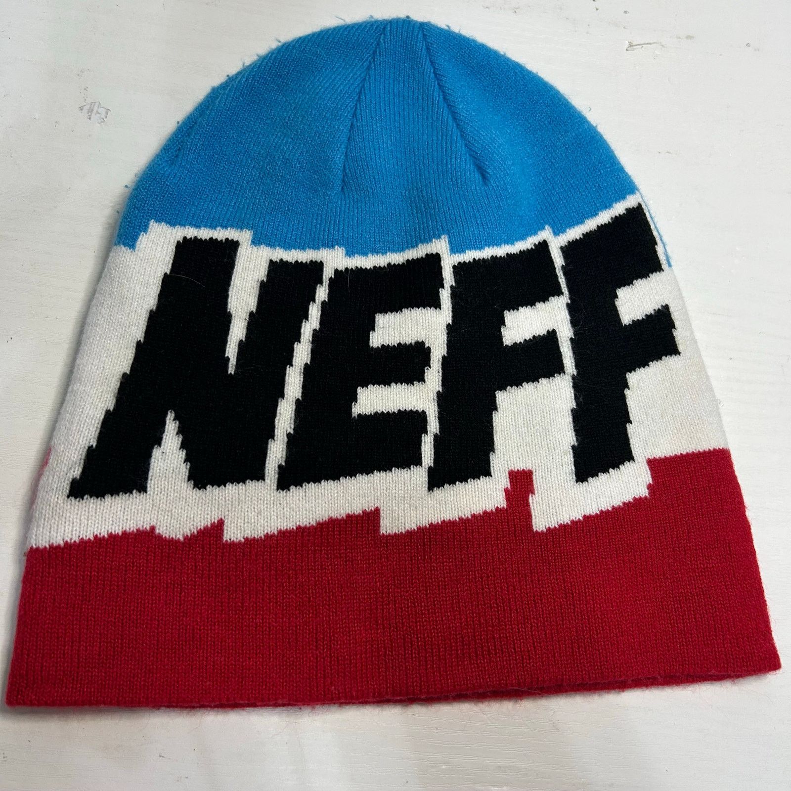 NEFF NEFF Cartoon Logo Beanie Blue Red White OSFA Size ONE SIZE - 7 Thumbnail