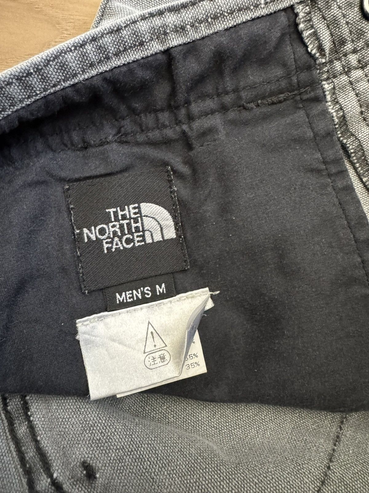 The North Face Vintage North Face Shorts Size US 32 / EU 48 - 4 Thumbnail