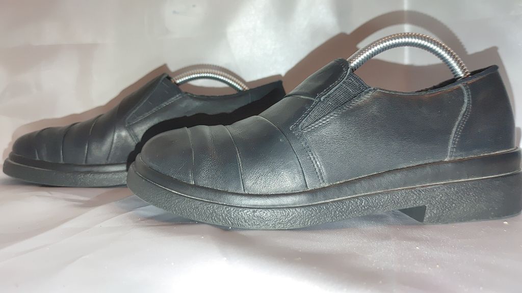 Rieker Rieker Dana Antistress Leather Loafer Size 39 Size US 9 / IT 39 - 3 Thumbnail