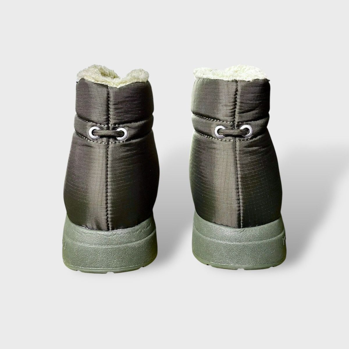 Malibu Sandals Malibu Women’s Little Dume Quilted Faux Fur Olive Boots Sz 6 Size US 6 / IT 36 - 6 Thumbnail