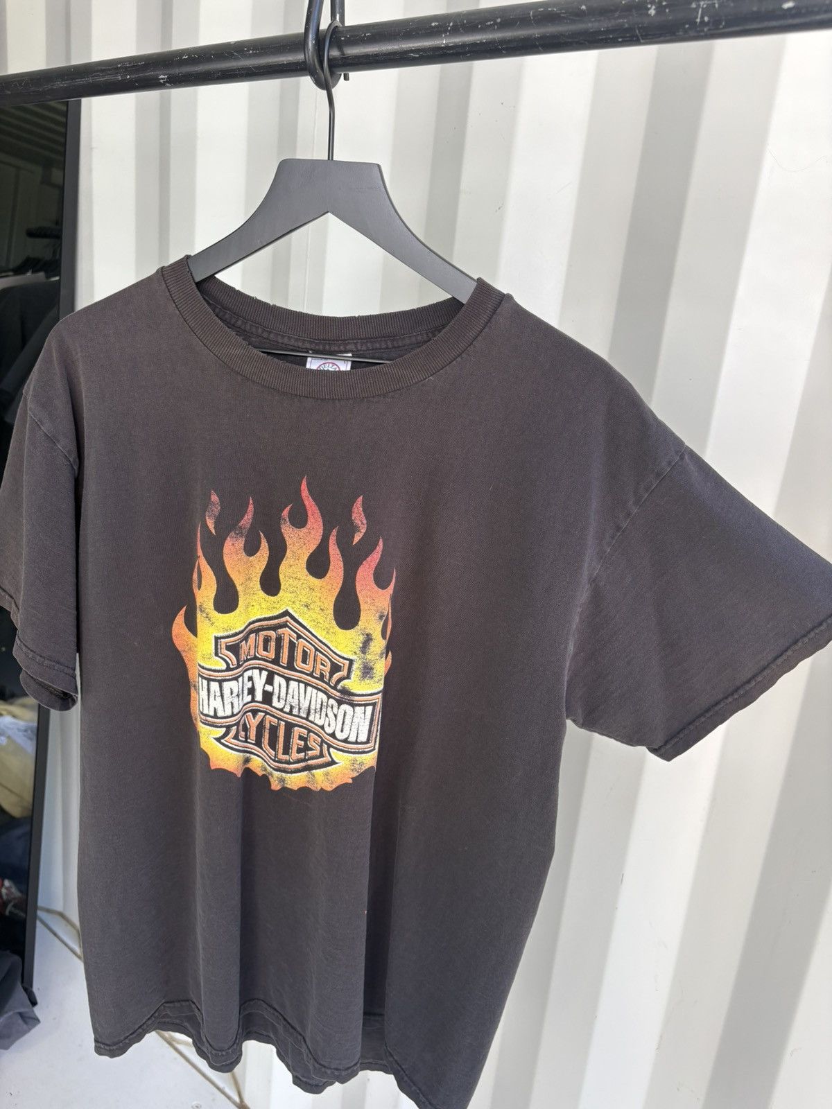 Harley Davidson Vintage Harley Flame Logo Shirt Faded Distressed GRUNGE Band Size US L / EU 52-54 / 3 - 2 Thumbnail