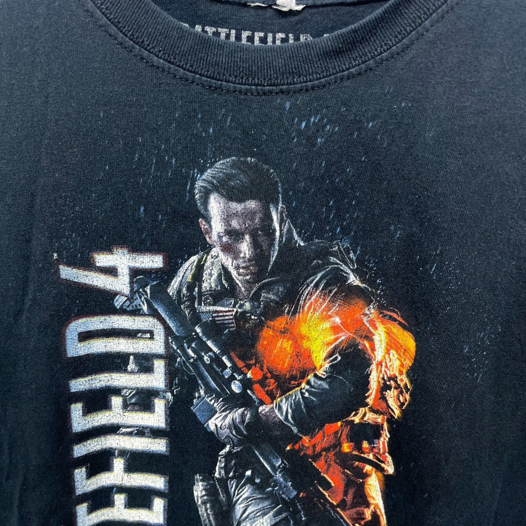Liquid Blue VINTAGE Liquid Blue T-Shirt Battlefield 4 Shirt XL Men Black 90s Logo Cotton Knit Size US XL / EU 56 / 4 - 3 Thumbnail