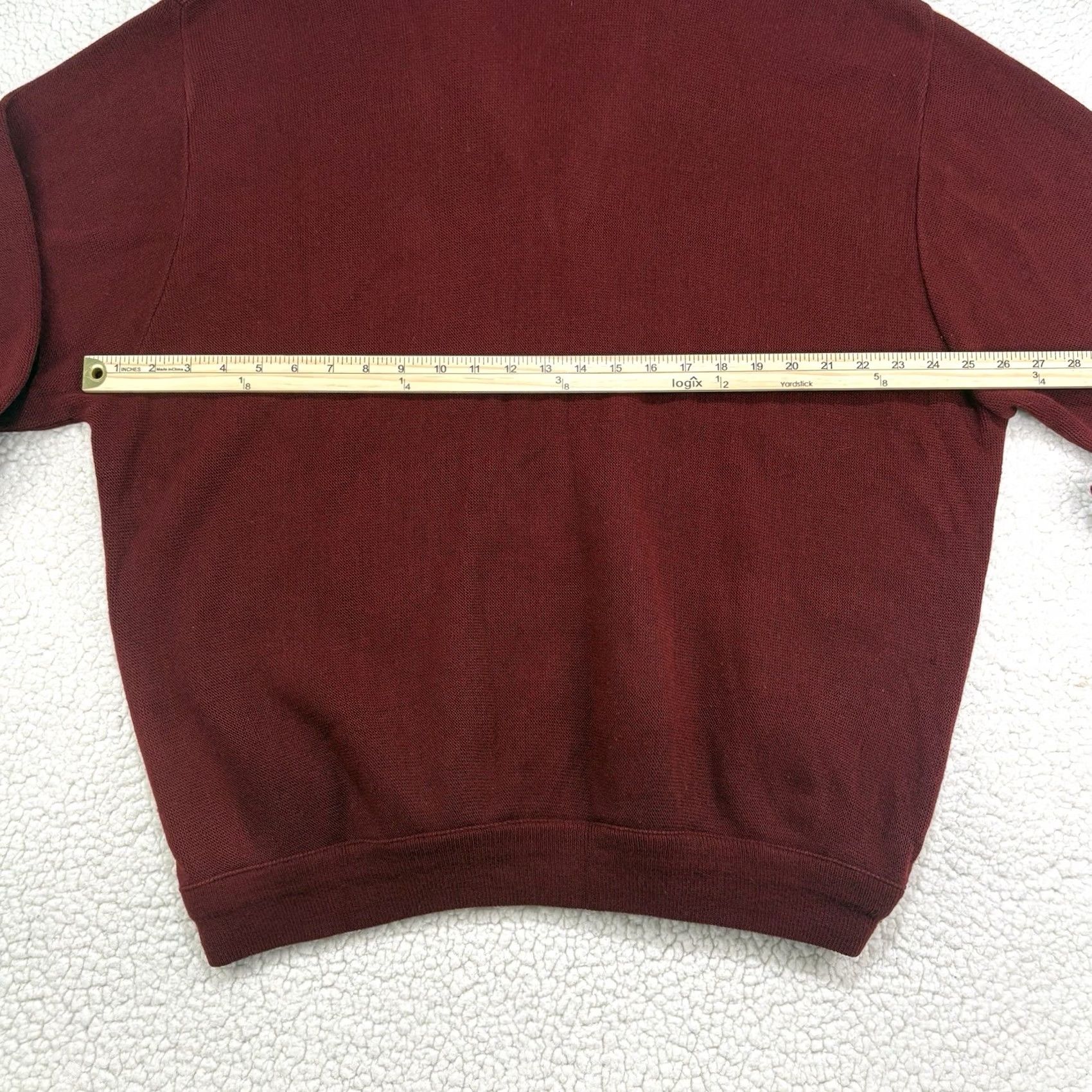 Izod VINTAGE IZOD Sweater Mens XXL Pullover V-Neck Acrylic Golf Crest USA Maroon Size US XXL / EU 58 / 5 - 7 Thumbnail