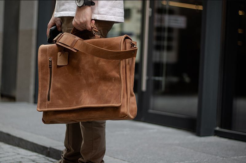 Handmade Genuine vintage leather bag. Business leather messenger bag Size ONE SIZE - 1 Thumbnail