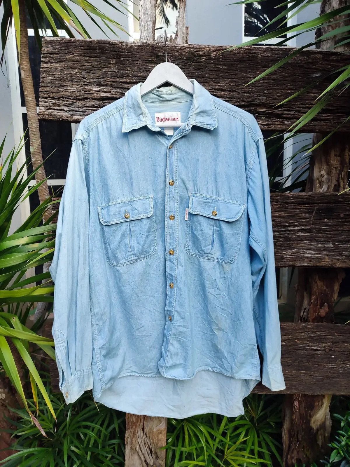 Budweiser Vintage Budweiser Embroidered Light Wash Denim Work Shirt Size US L / EU 52-54 / 3 - 1 Thumbnail