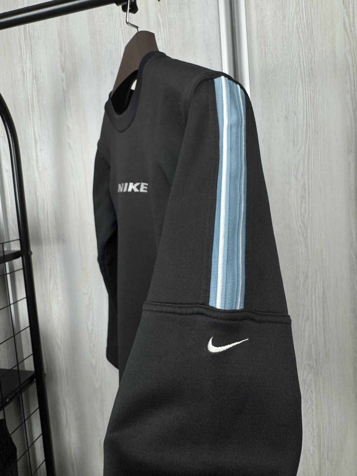 Nike 90s rare Vintage NIKE center logo black sweatshirt women's Size S / US 4 / IT 40 - 5 Thumbnail
