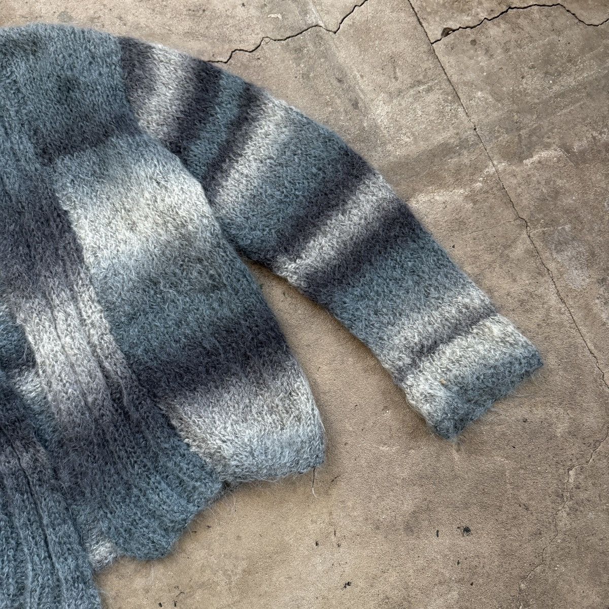 Handmade Blue and grey striped mohair cardigan Size M / US 6-8 / IT 42-44 - 3 Thumbnail