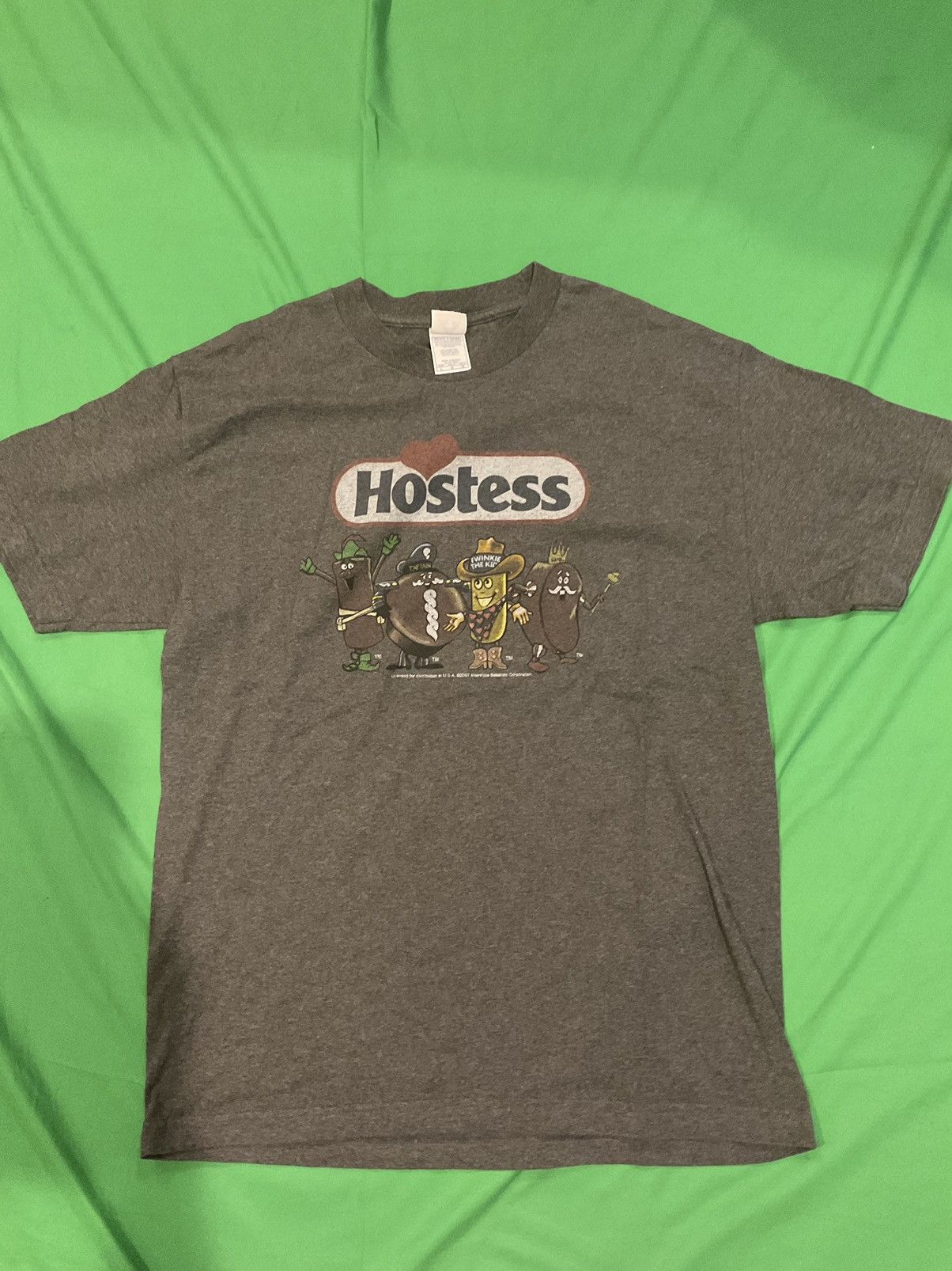Vintage Vintage Hostess Graphic T-Shirt Size US L / EU 52-54 / 3 - 1 Thumbnail