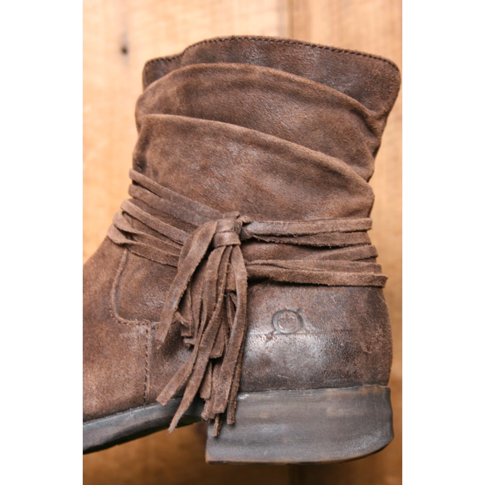 Born Børn Cross Brown Distressed Suede Fringe Slouchy Ankle Boots Sz. 8.5 M Women Heel Low Zip Bootie Shoe Size US 9 / IT 39 - 7 Thumbnail