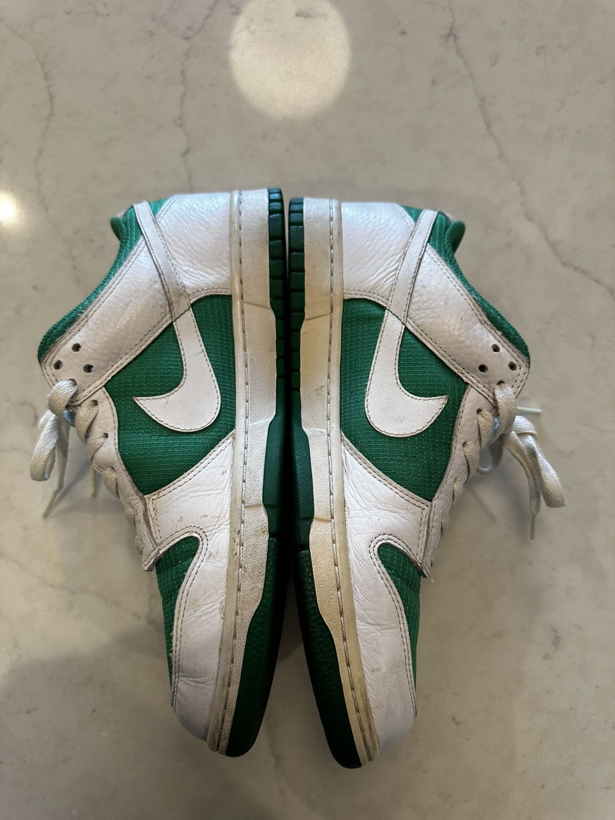 Nike Vintage Nike Dunk Low Reverse Lucky Green ‘10 Size US 9 / EU 42 - 3 Thumbnail
