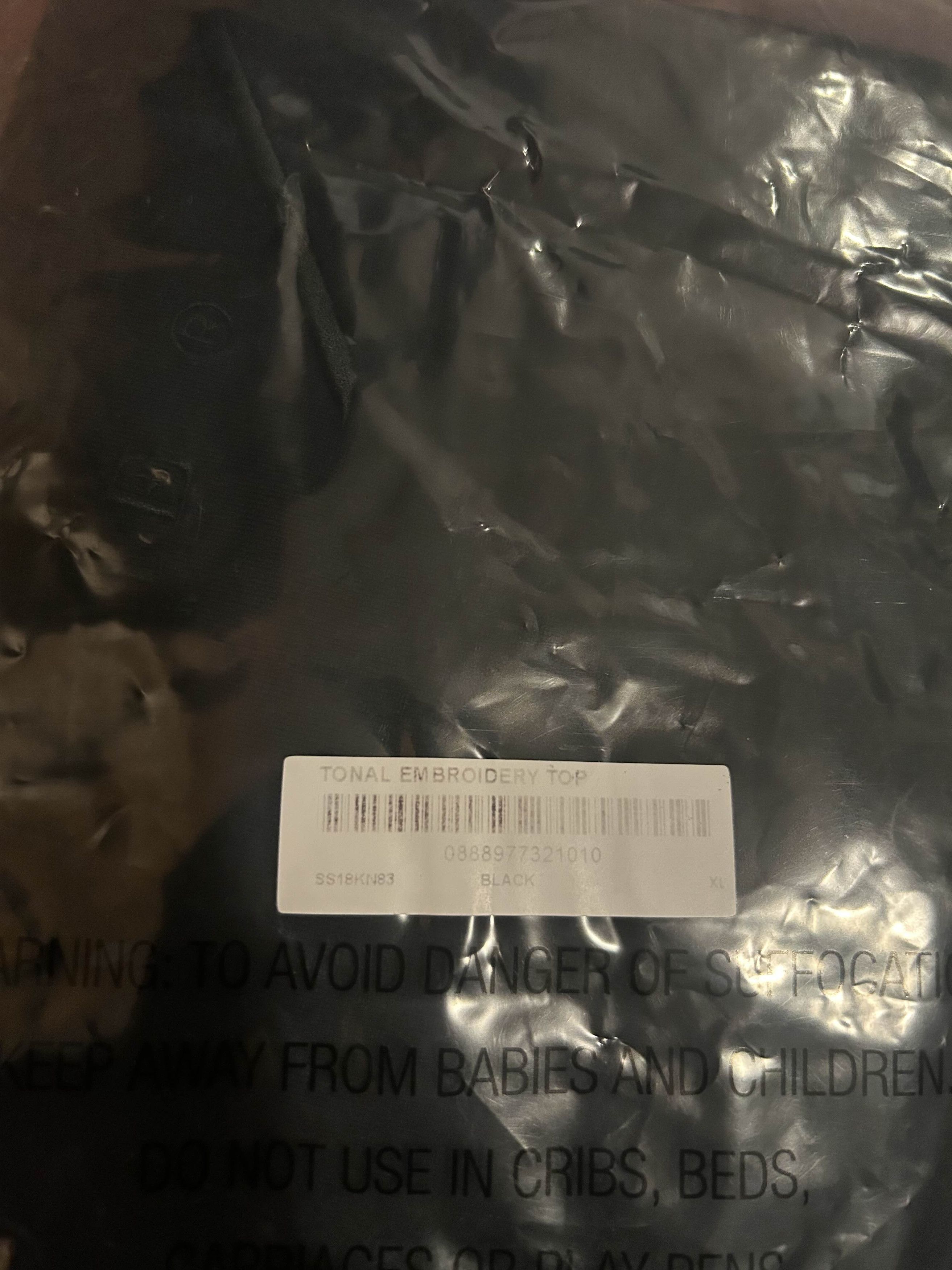 Supreme '18 Supreme Tonal Embroidery Tee Size US L / EU 52-54 / 3 - 2 Thumbnail