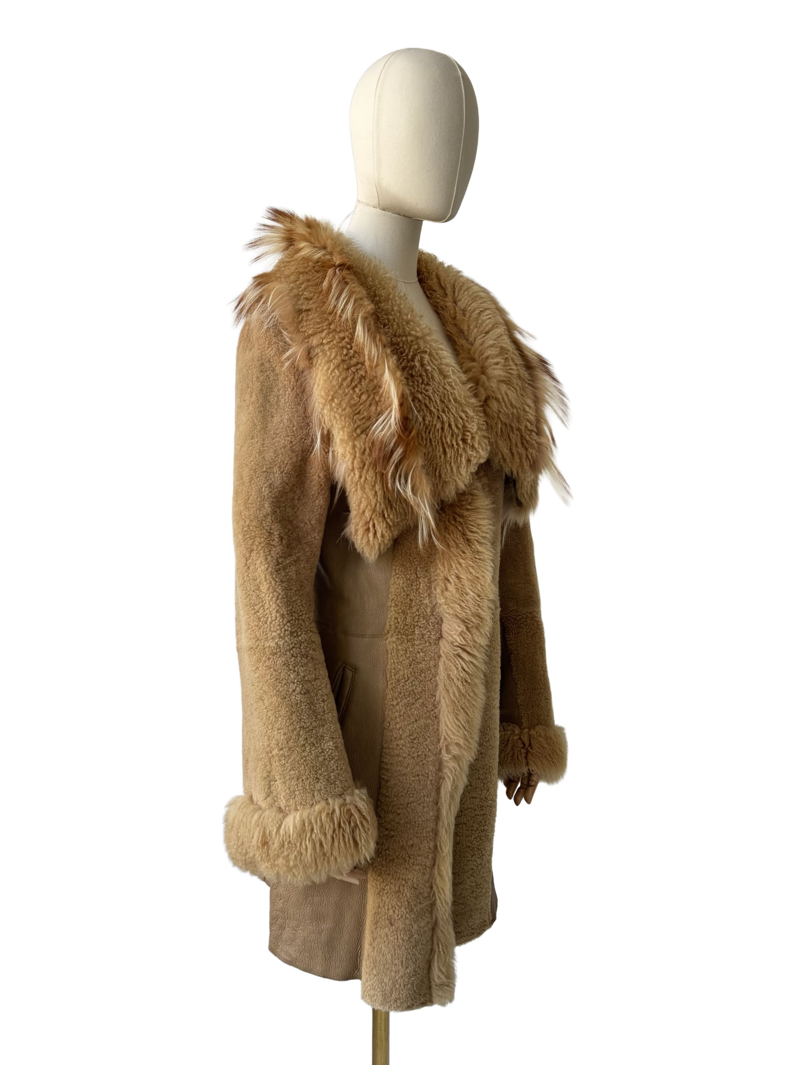 Vintage Vintage Beige Sheepskin Leather Coat Shearling Long Fur Trim Size M / US 6-8 / IT 42-44 - 1 Thumbnail