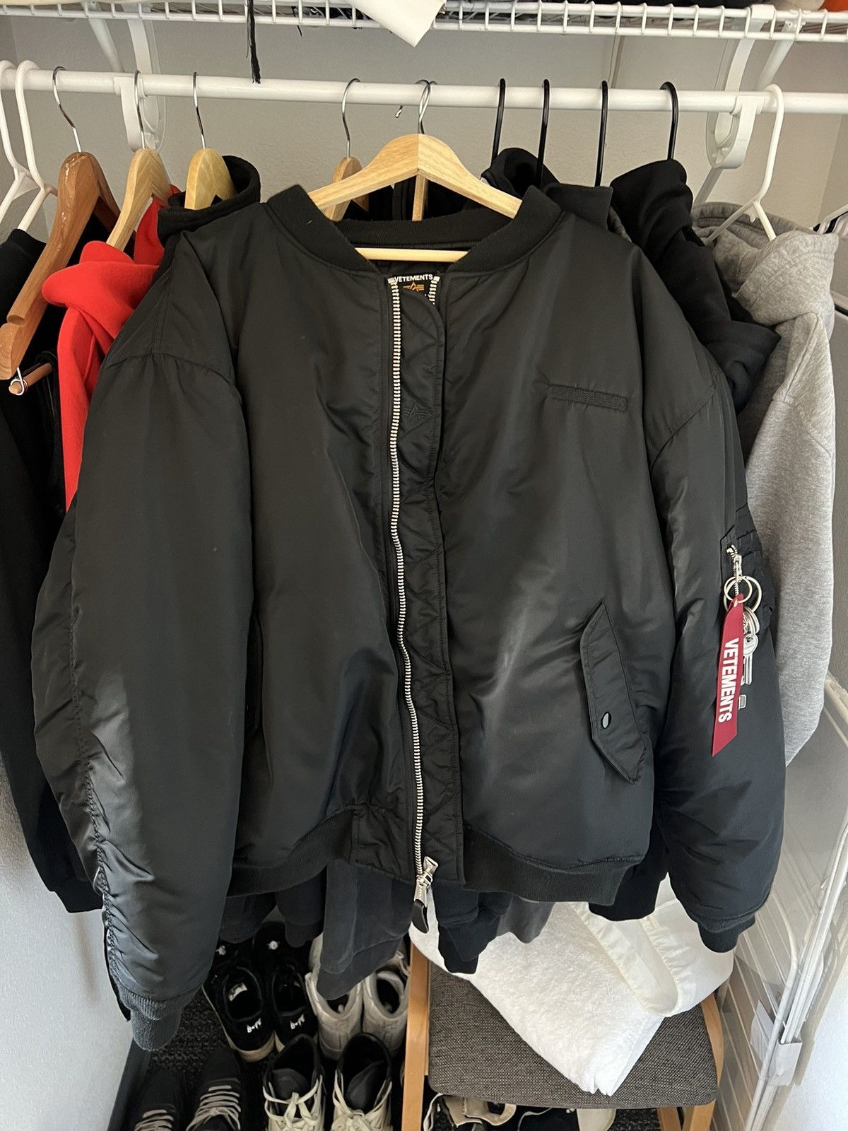 Vetements Vetements Angel Bomber Winter19 Outerwear Size US XS / EU 42 / 0 - 1 Thumbnail