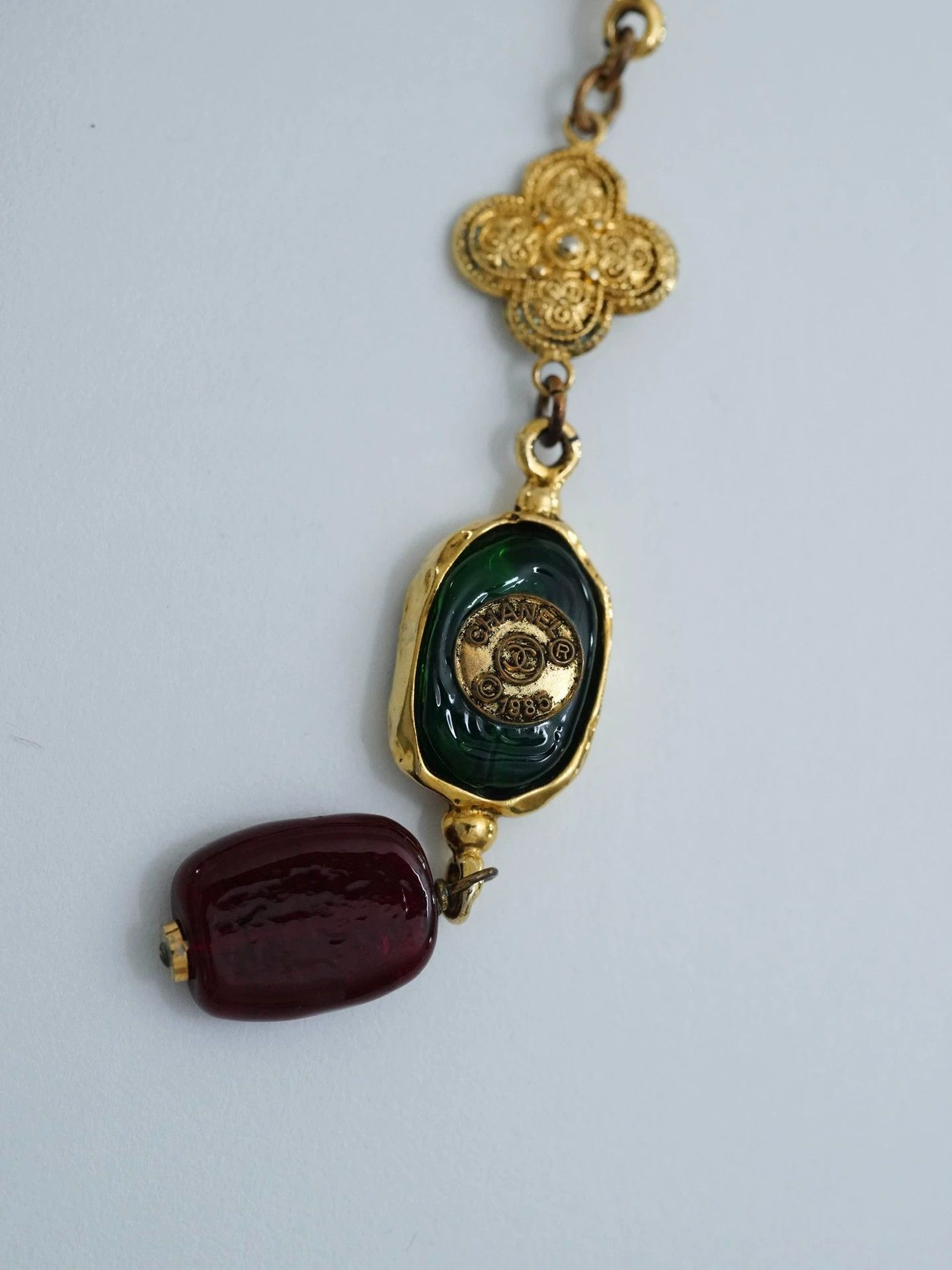 Chanel Chanel 1985 Vtg Goossens Amber Red-Green Glass Pendant Size ONE SIZE - 5 Thumbnail