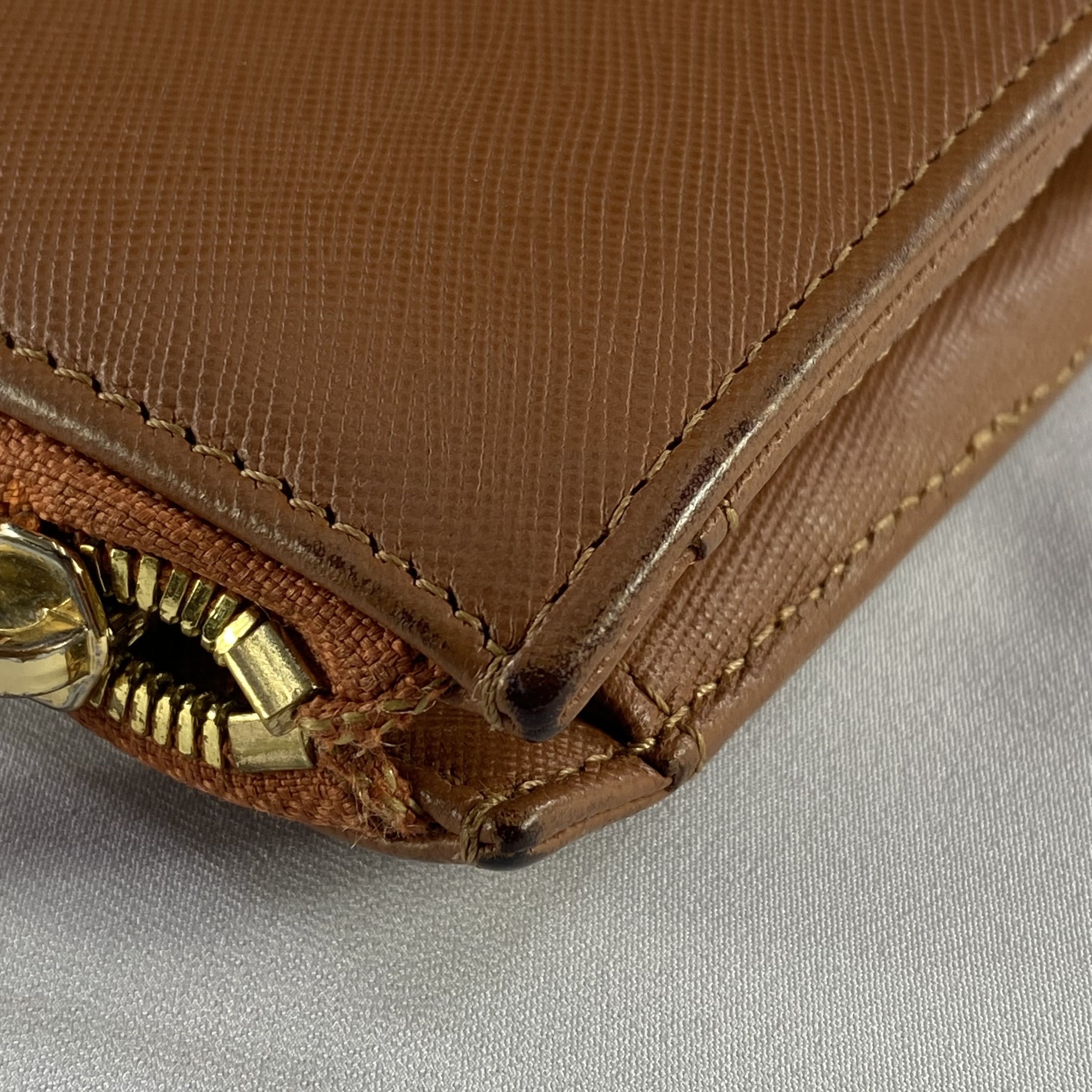 A.P.C. A.P.C. Wallet Long Wallet Leather Size ONE SIZE - 7 Thumbnail