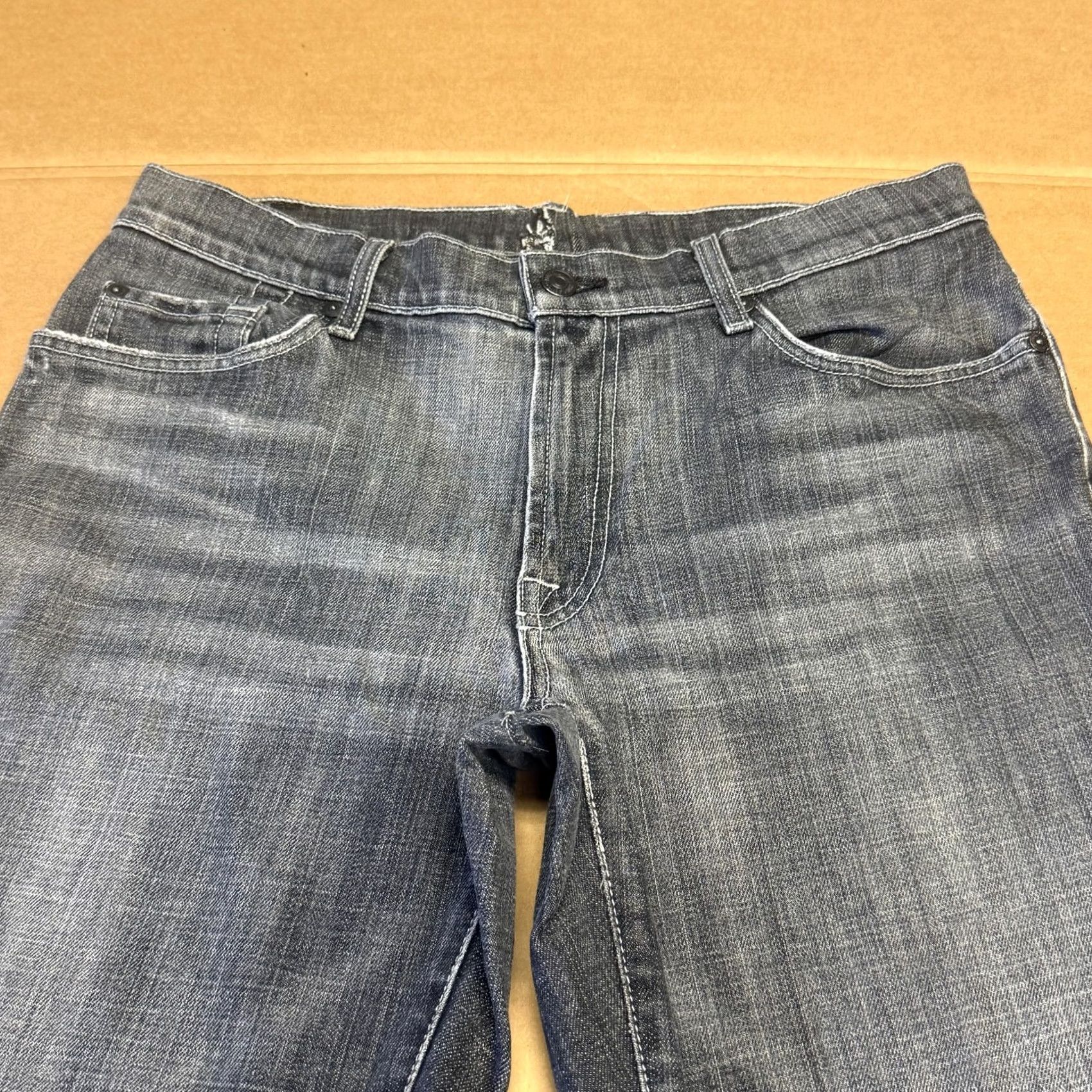 7 For All Mankind 7 For All Mankind Jeans Mens 32x29 Gray Medium Wash Straight Fit Stretch Denim Size US 32 / EU 48 - 5 Thumbnail