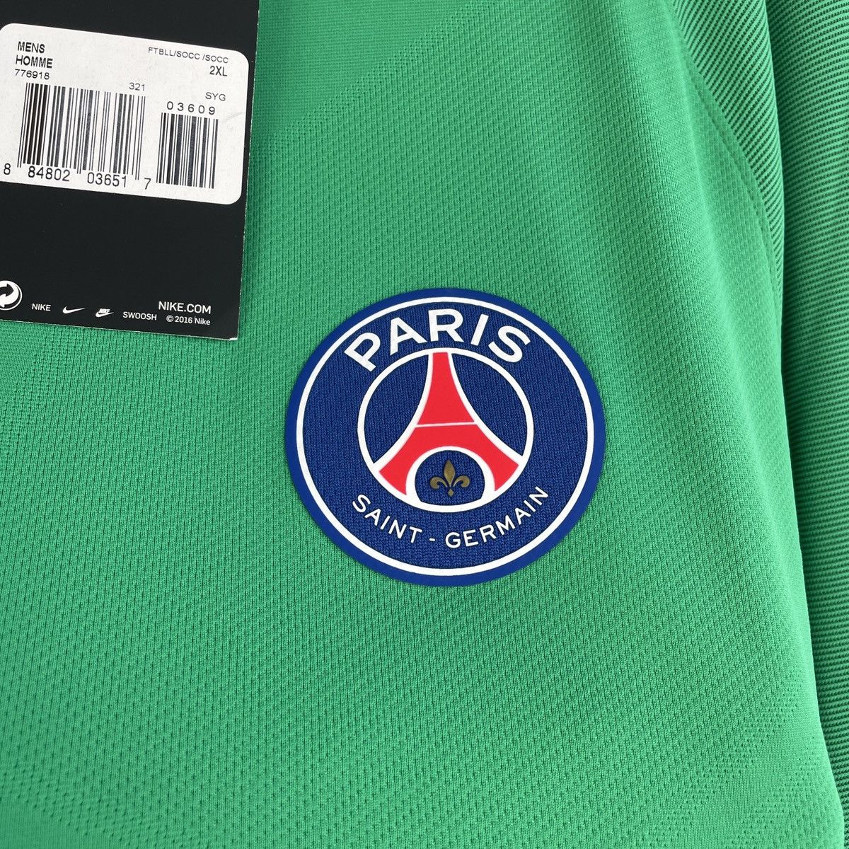 Nike Paris Saint-Germain Nike Aeroswift Authentic Jersey PSG XXL Size US XXL / EU 58 / 5 - 4 Thumbnail