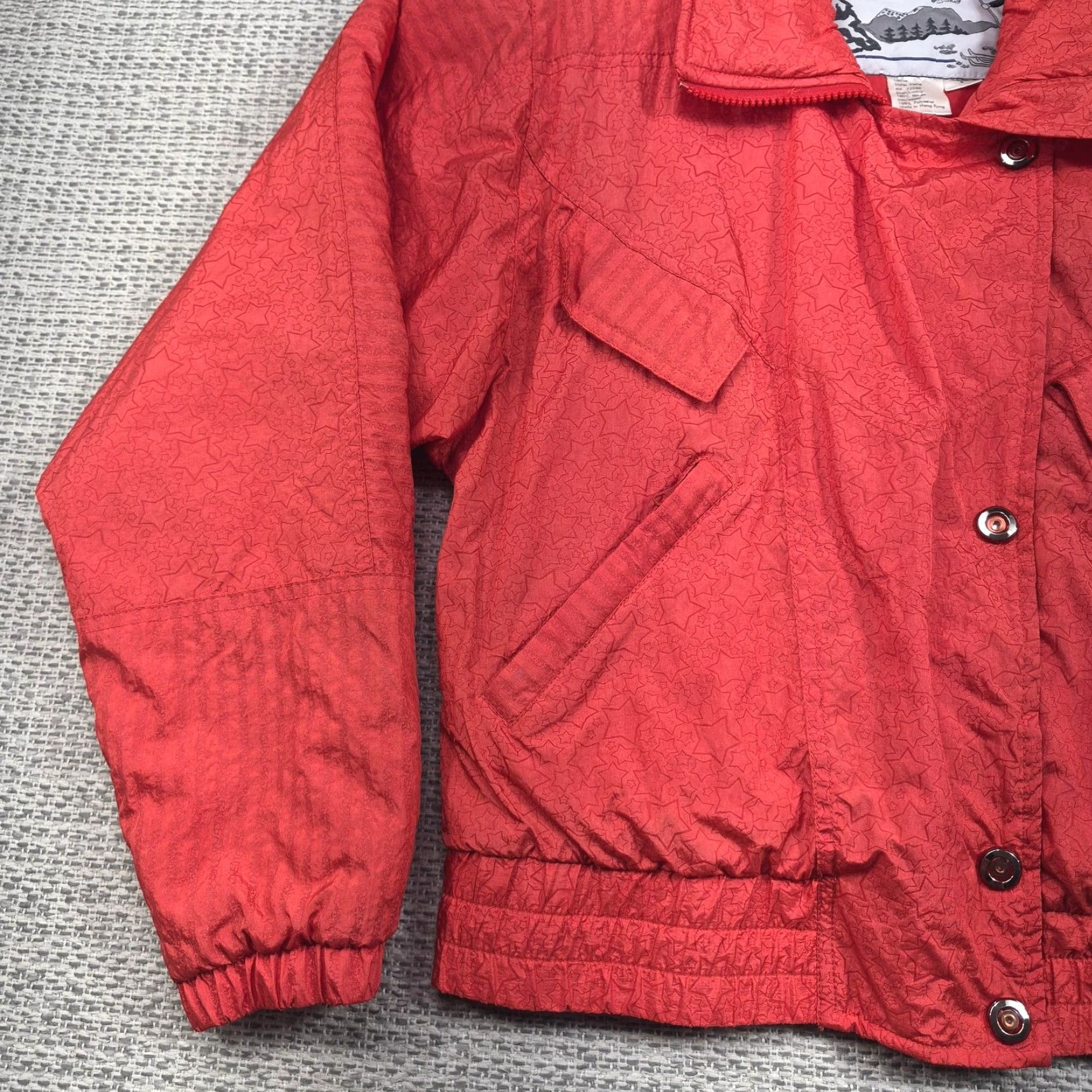 Vintage VINTAGE Nils Jacket Womens 4 Red Star Print Insulated Nylon Bomber Ski Allover Geometric 80s Womens Size S / US 4 / IT 40 - 3 Thumbnail