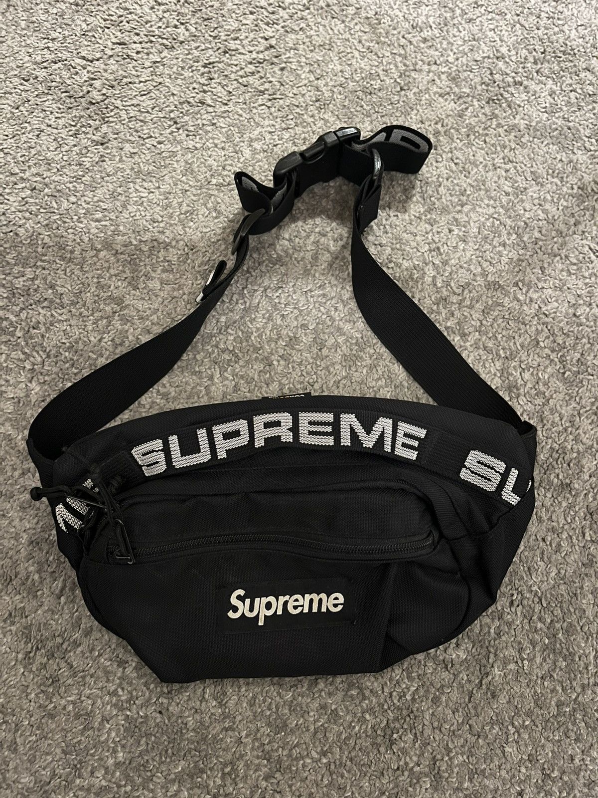 Supreme 18FW Waist bag ／ブラック Supreme Waist Bag (SS18) Black - SS18 - US
