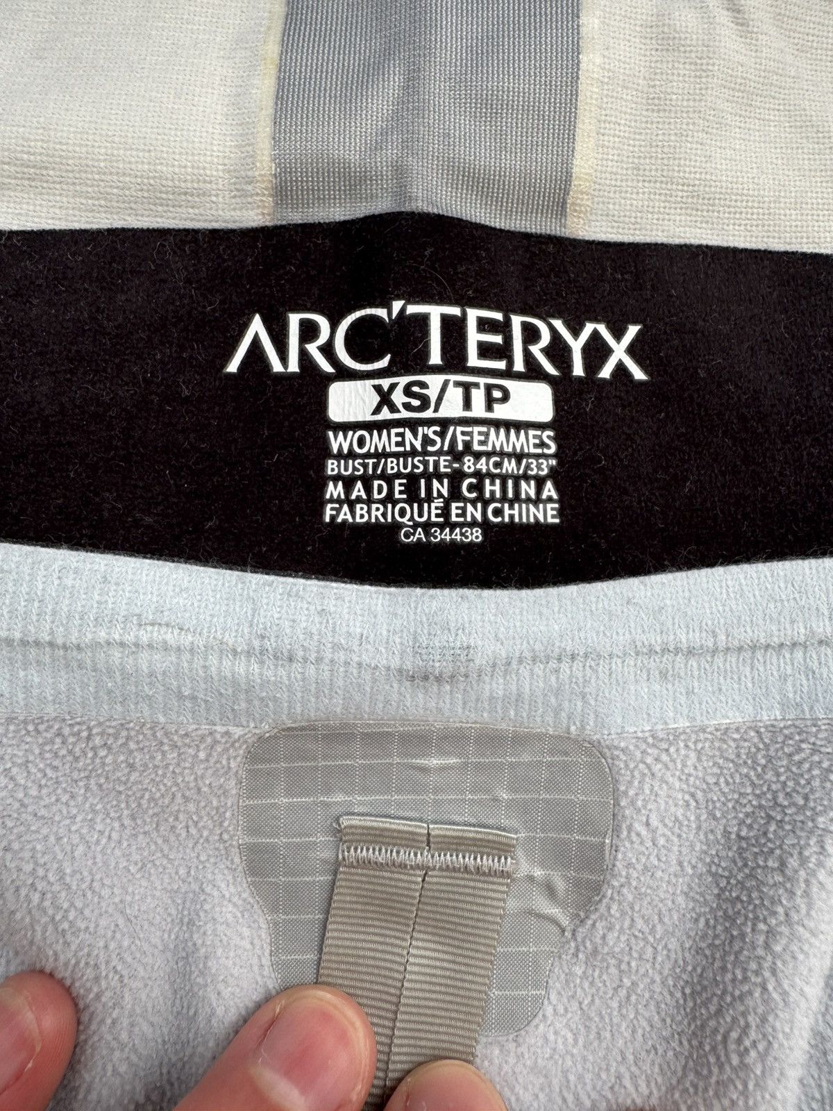 Arc'teryx RARE Vintage Arc`teryx Gore Tex Jacket Size XS / US 0-2 / IT 36-38 - 17 Thumbnail
