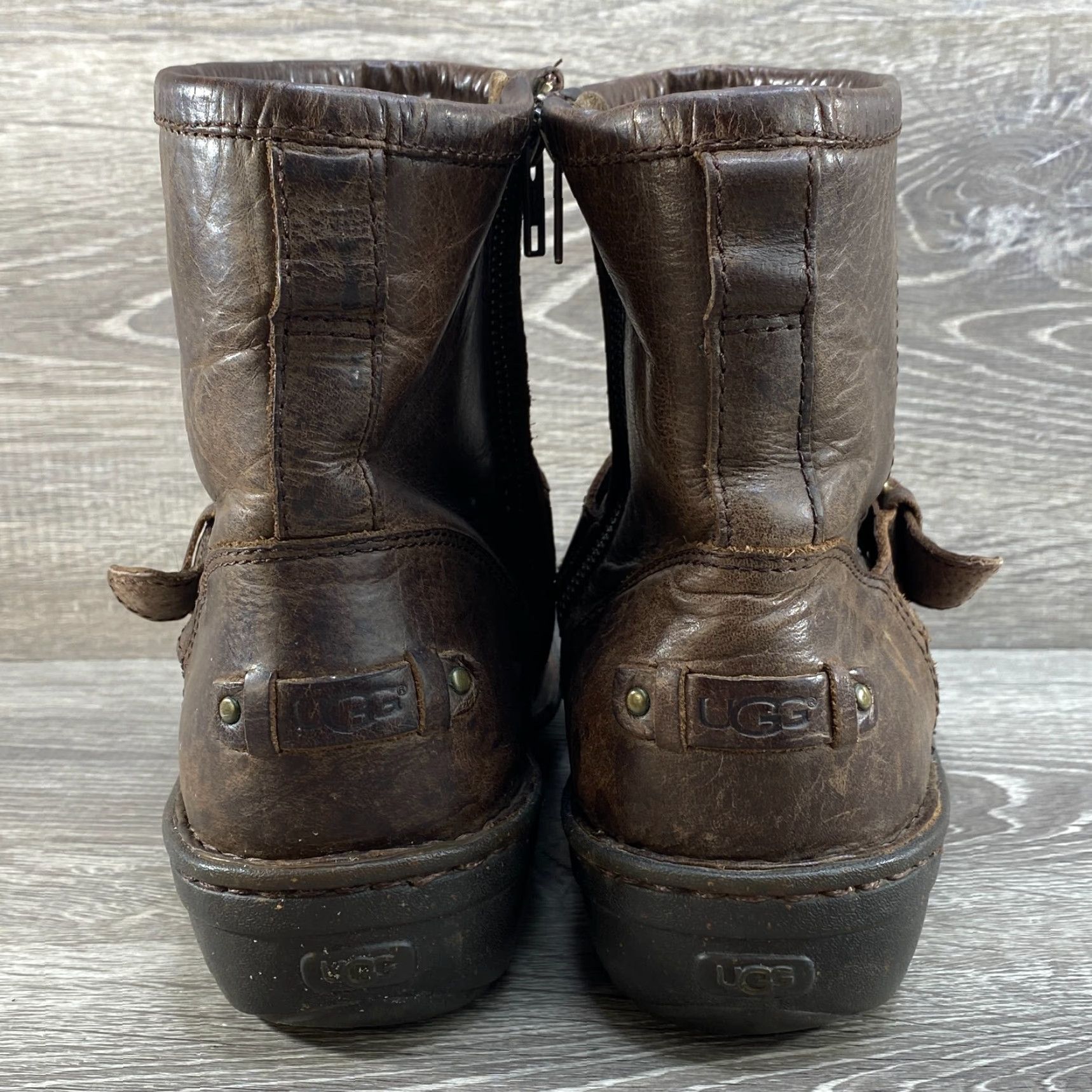 Ugg UGG Boots Womens Brown Leather Buckle Round Toe Side Zip Size 9 Leather Shearling Lined Bootie Brown Womens Boots 9 Size US 8 / IT 38 - 6 Thumbnail