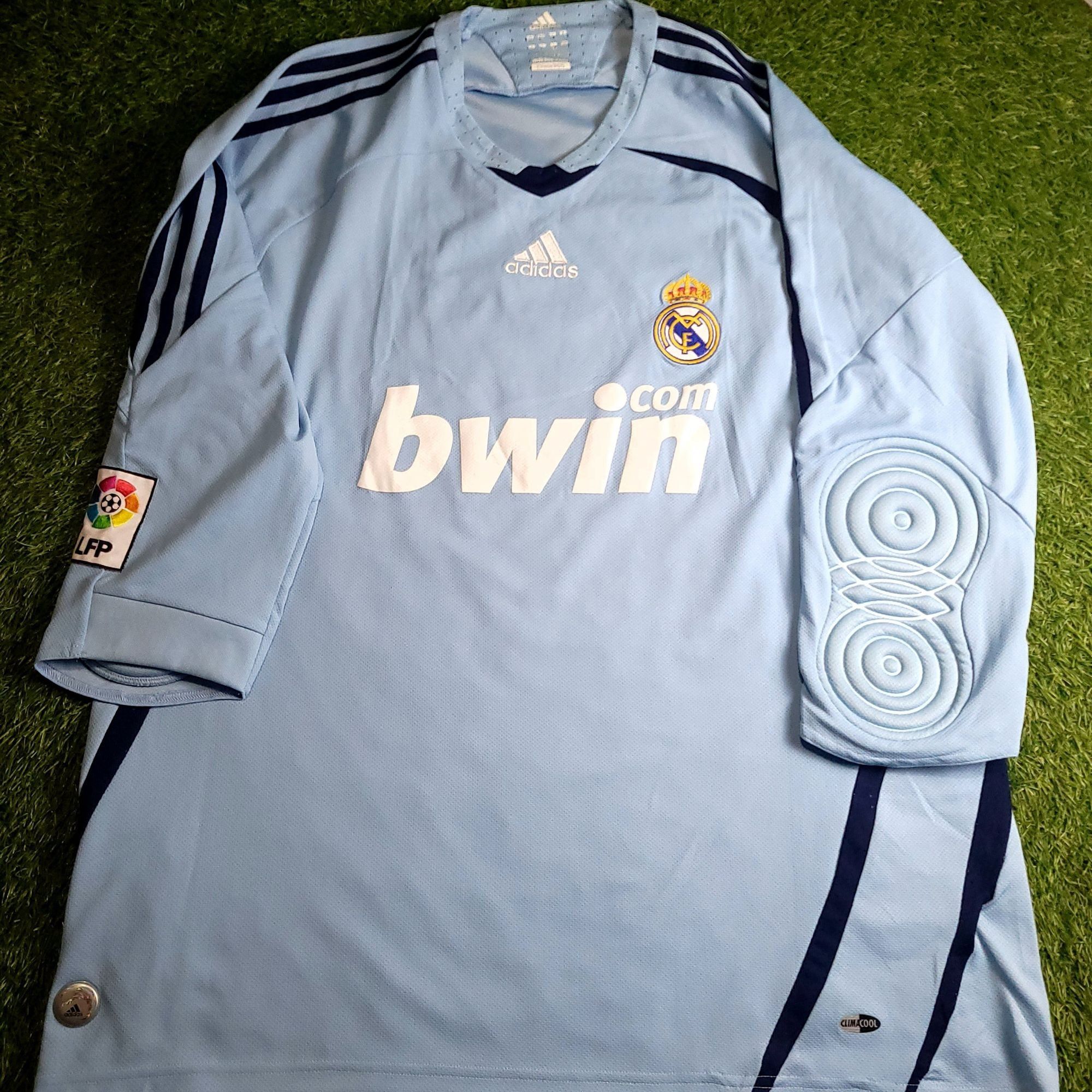 Adidas Casillas Real Madrid GK 2008 2009 Soccer Jersey XL Size US XL / EU 56 / 4 - 2 Thumbnail