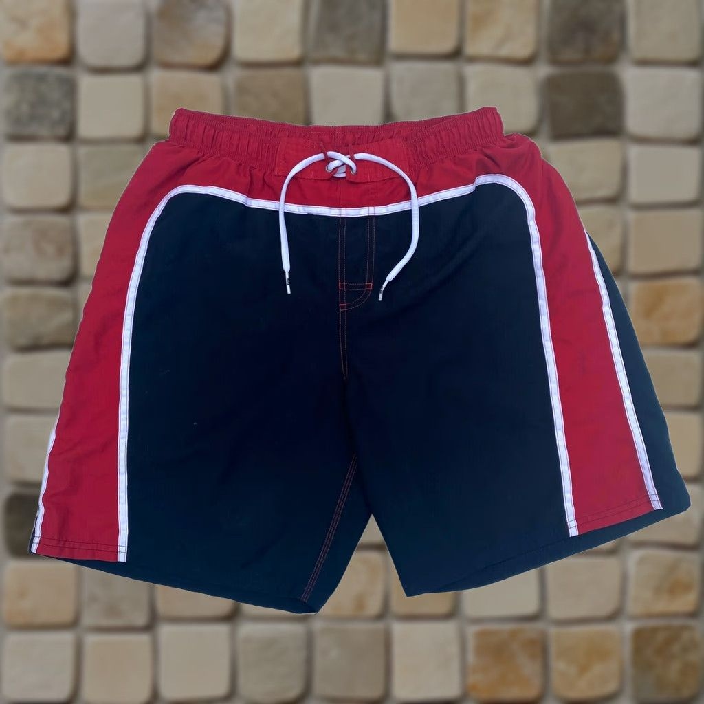 Nike Nike Men's Vintage Y2K Swim Shorts Sz L Black Red - Lined Bottom Beach 100% Polyester Swimsuit Bottoms Vintage Nike Mens Swim Shorts L Beach Theme Size US 33 - 1 Thumbnail