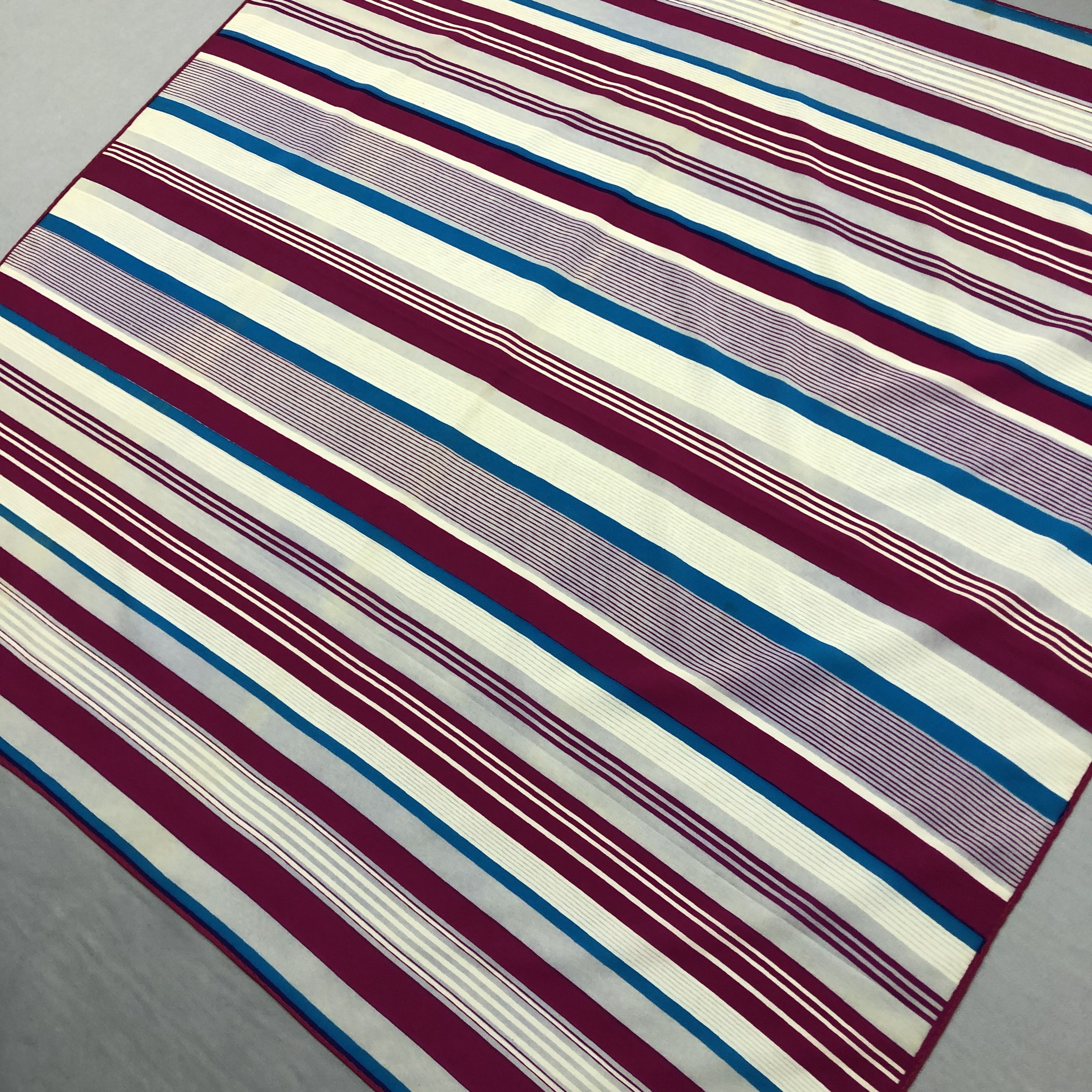 Other × Vintage Vintage Nitiray SILK Scarf Twill Stole Wraps Scarves Size ONE SIZE - 3 Thumbnail