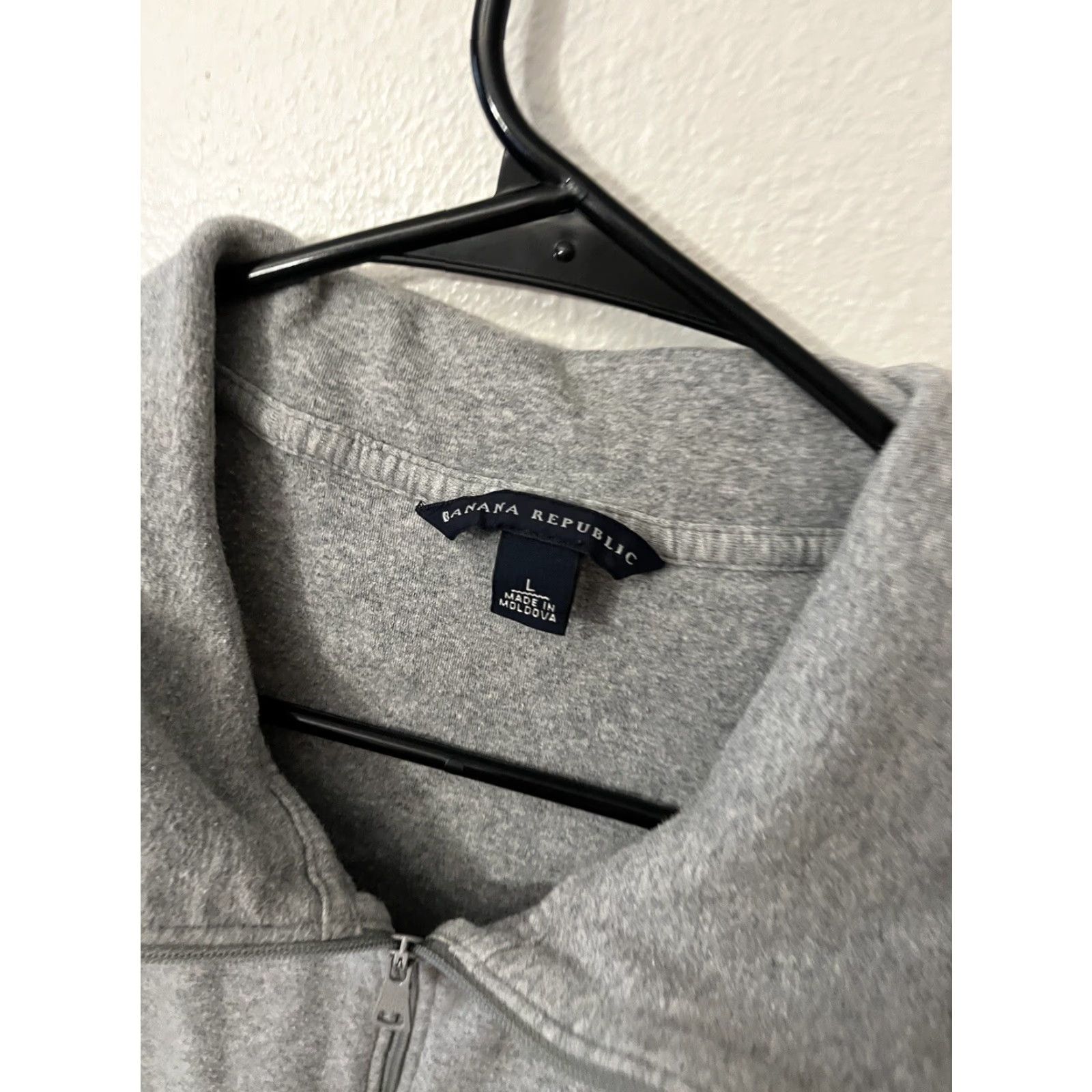 Banana Republic VINTAGE Banana Republic Sweater Women L Gray Full Zip Outdoor, Casual, Travel, 90s? (assumed) Womens Size L / US 10 / IT 46 - 3 Thumbnail