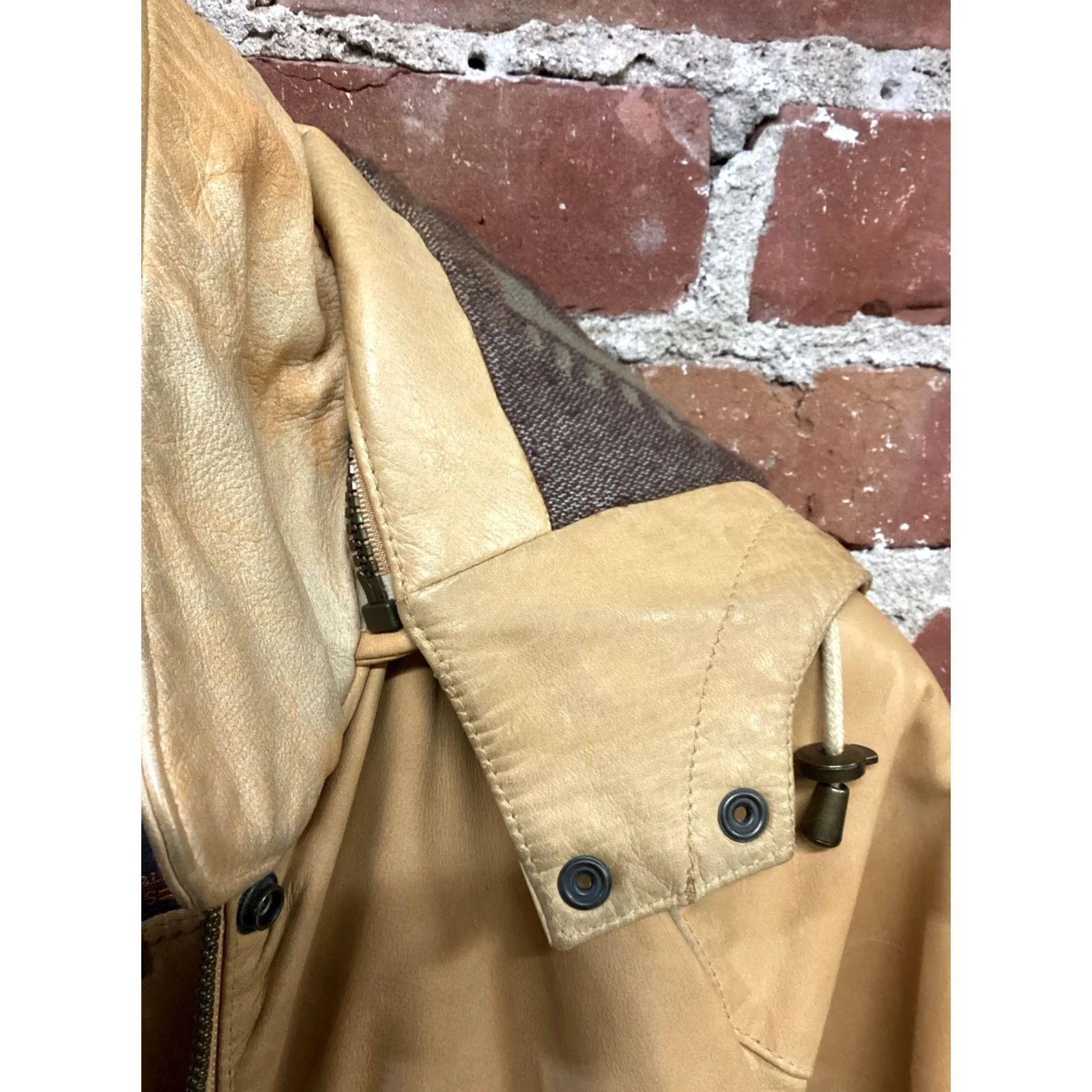 Vintage VINTAGE Wilsons Adventure Bound Real Leather Jacket Women M Brown Bomber Jacket Mens? Womens Size M / US 6-8 / IT 42-44 - 3 Thumbnail