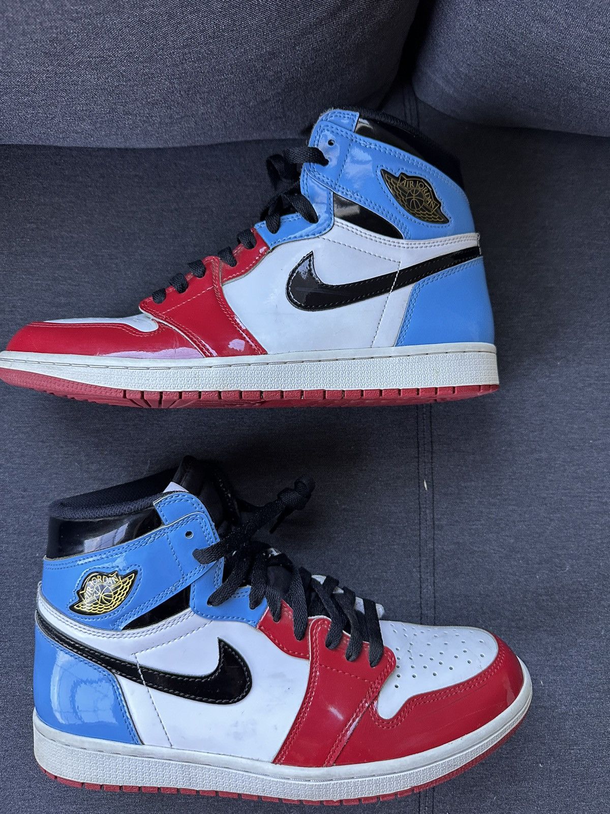 Jordan Brand × Nike Jordan 1 High OG Fearless Size US 10.5 / EU 43-44 - 2 Thumbnail