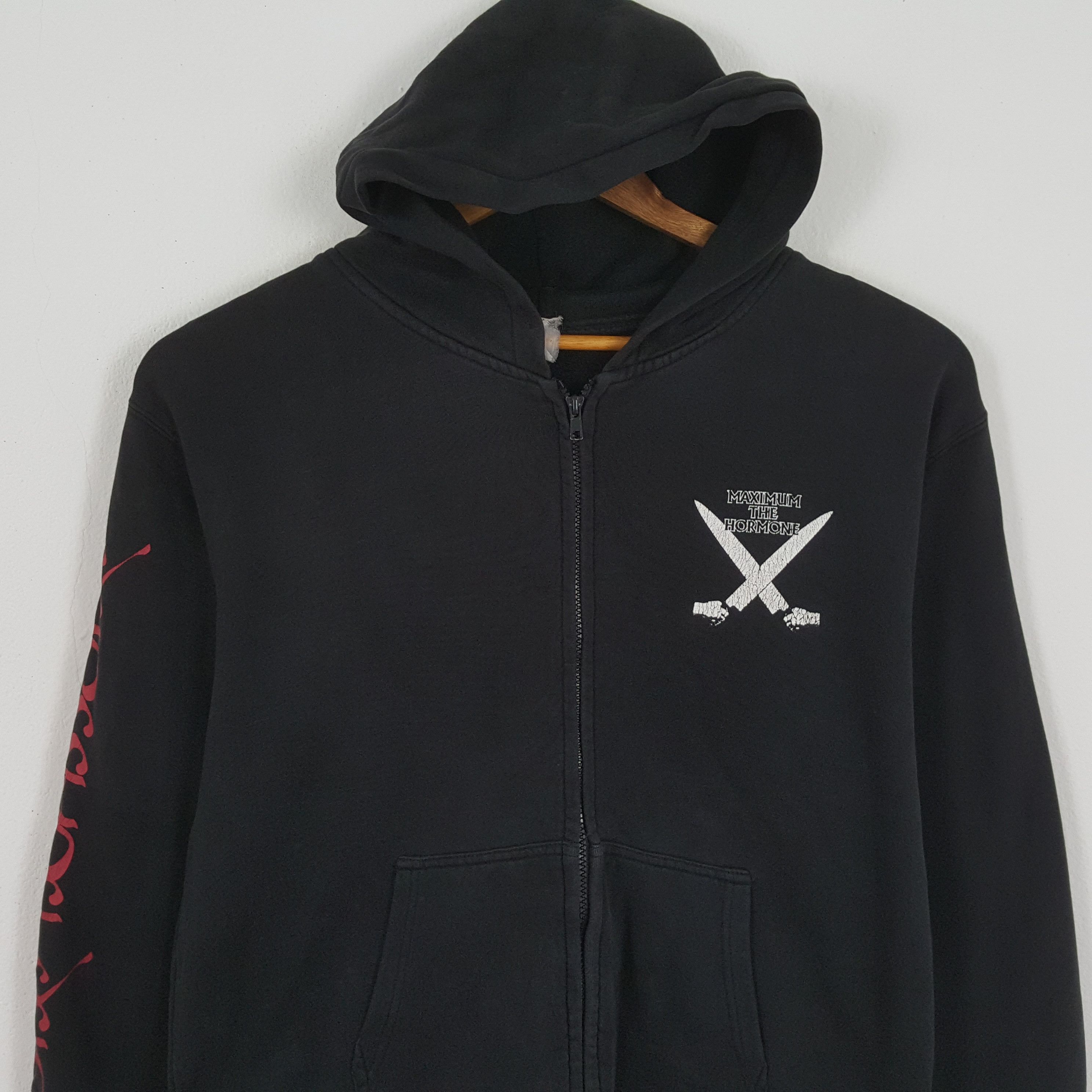 Band Tees × Vintage Vintage MAXIMUM THE HORMONE Heavy Metal Band Hoodies Size US XL / EU 56 / 4 - 4 Thumbnail