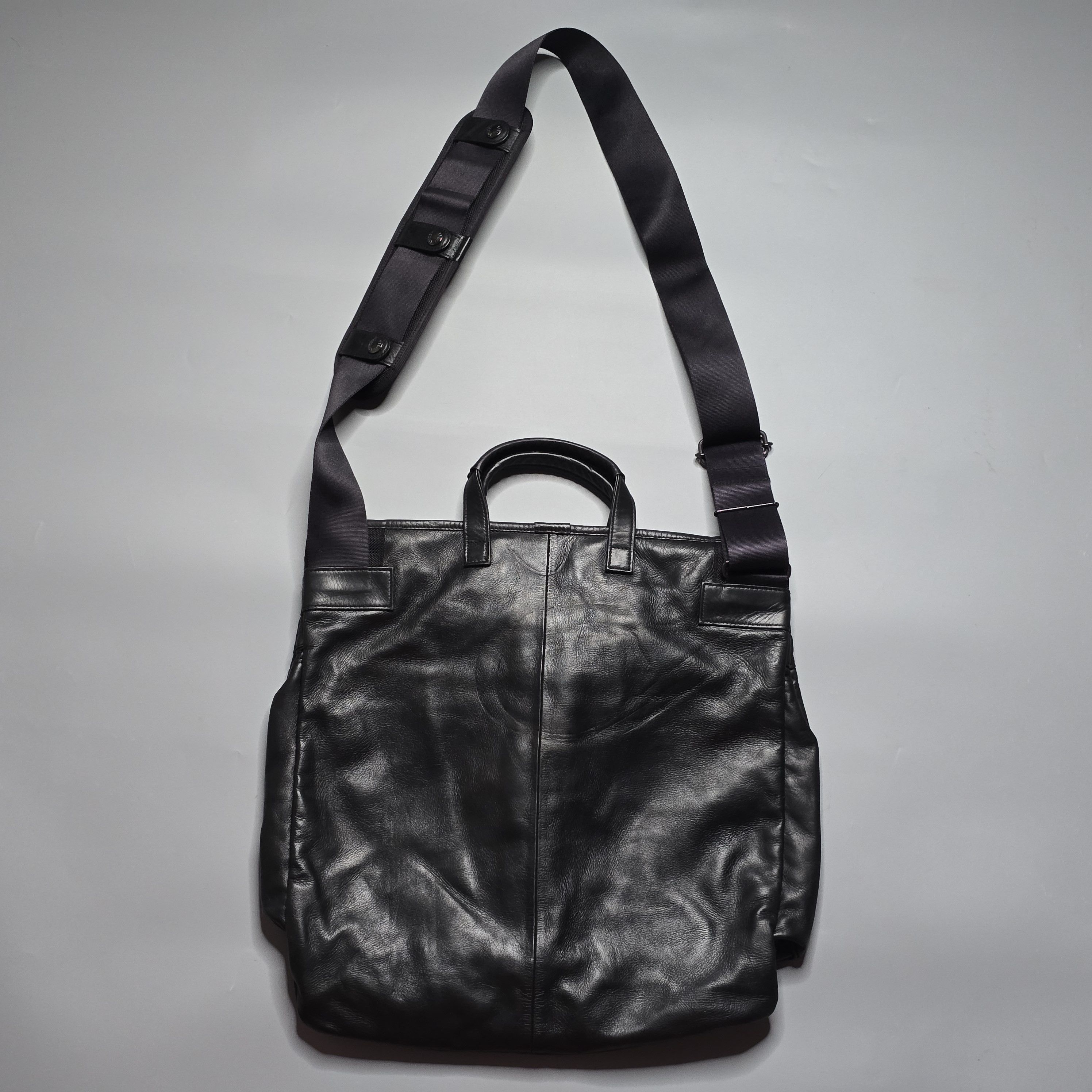 Porter Luggage Label - Elements 2-Way Helmet Bag - Leather Size ONE SIZE - 2 Thumbnail