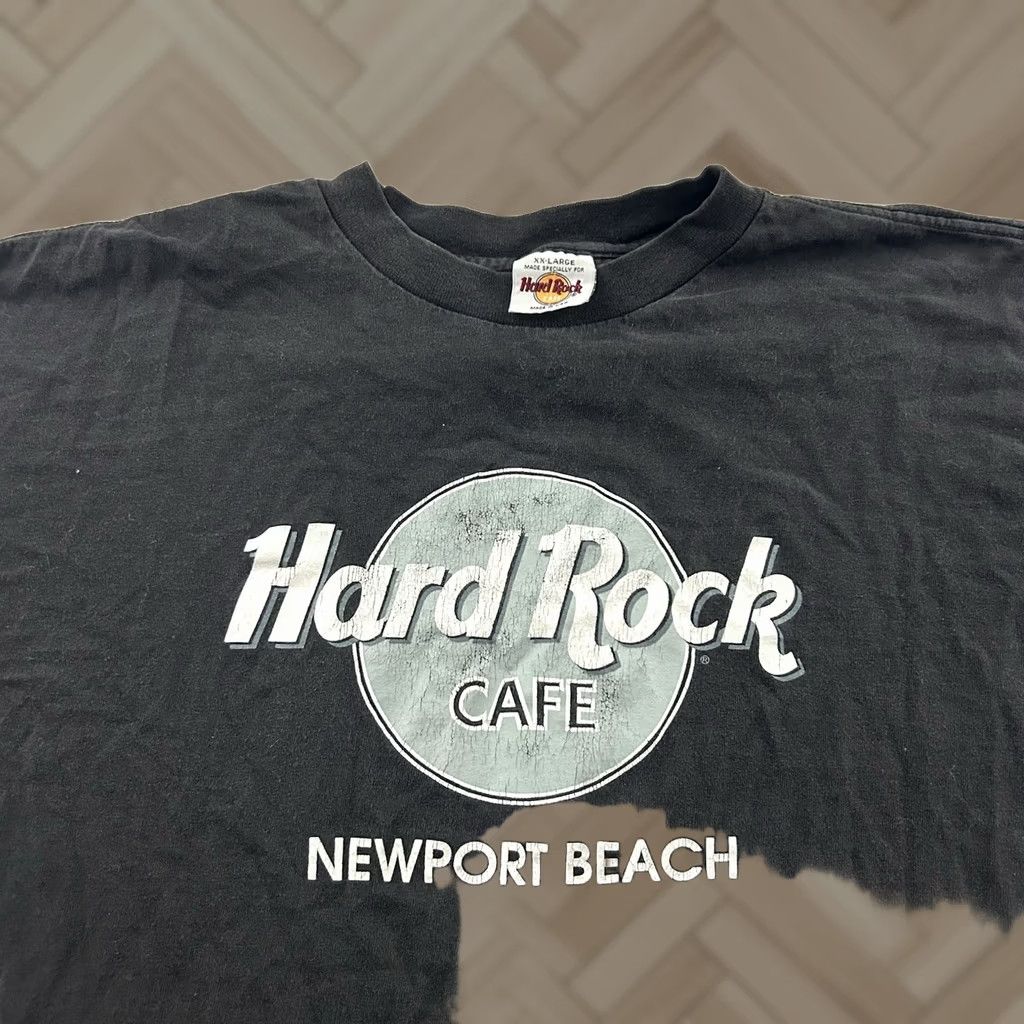 Hard Rock Cafe VINTAGE Hard Rock Cafe T Shirt Men XXL Black Short Sleeve Crew Neck Logo Beach Rock Shirt Mens XXL Black Size US XXL / EU 58 / 5 - 1 Thumbnail