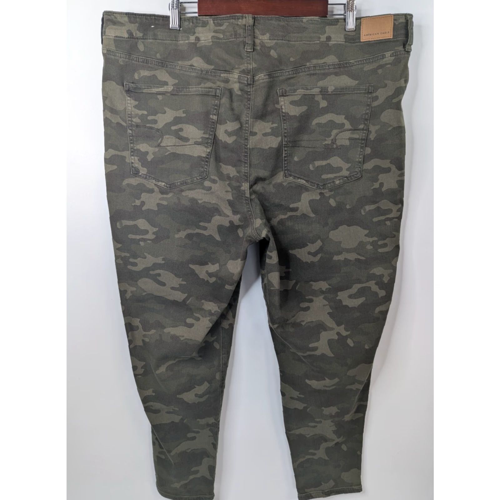 American Eagle Outfitters American Eagle Outfitters Jeans Camo Plus Size 24 Jegging High Rise Stretch 5-Pocket Denim Women’s Pants Size 42" / US 20 - 3 Thumbnail