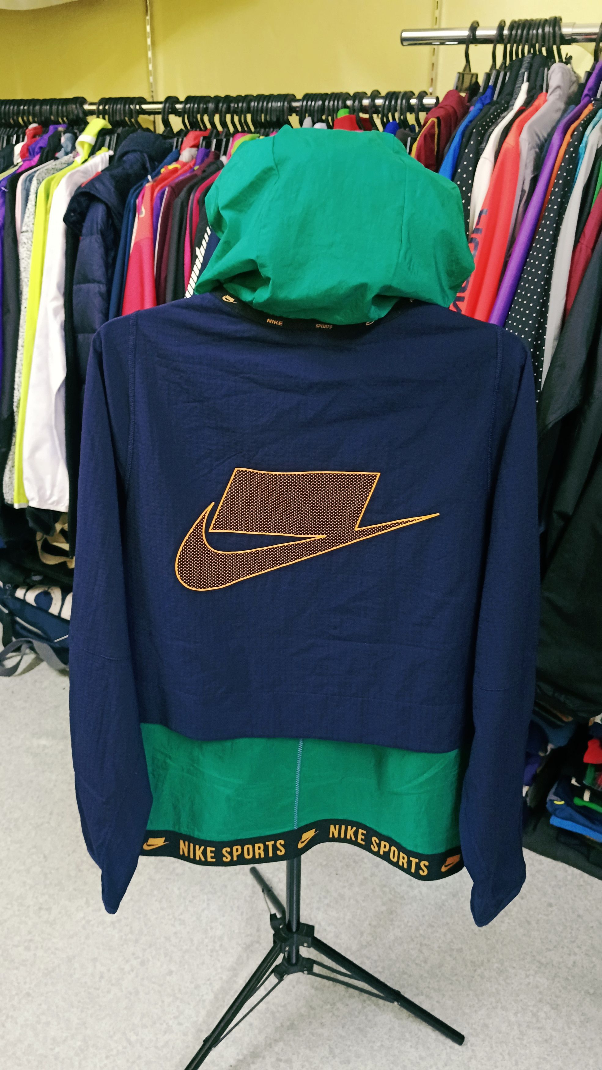 Nike Nike Sports Clash Dri-Fit Flex Training Jacket Size US XL / EU 56 / 4 - 1 Thumbnail
