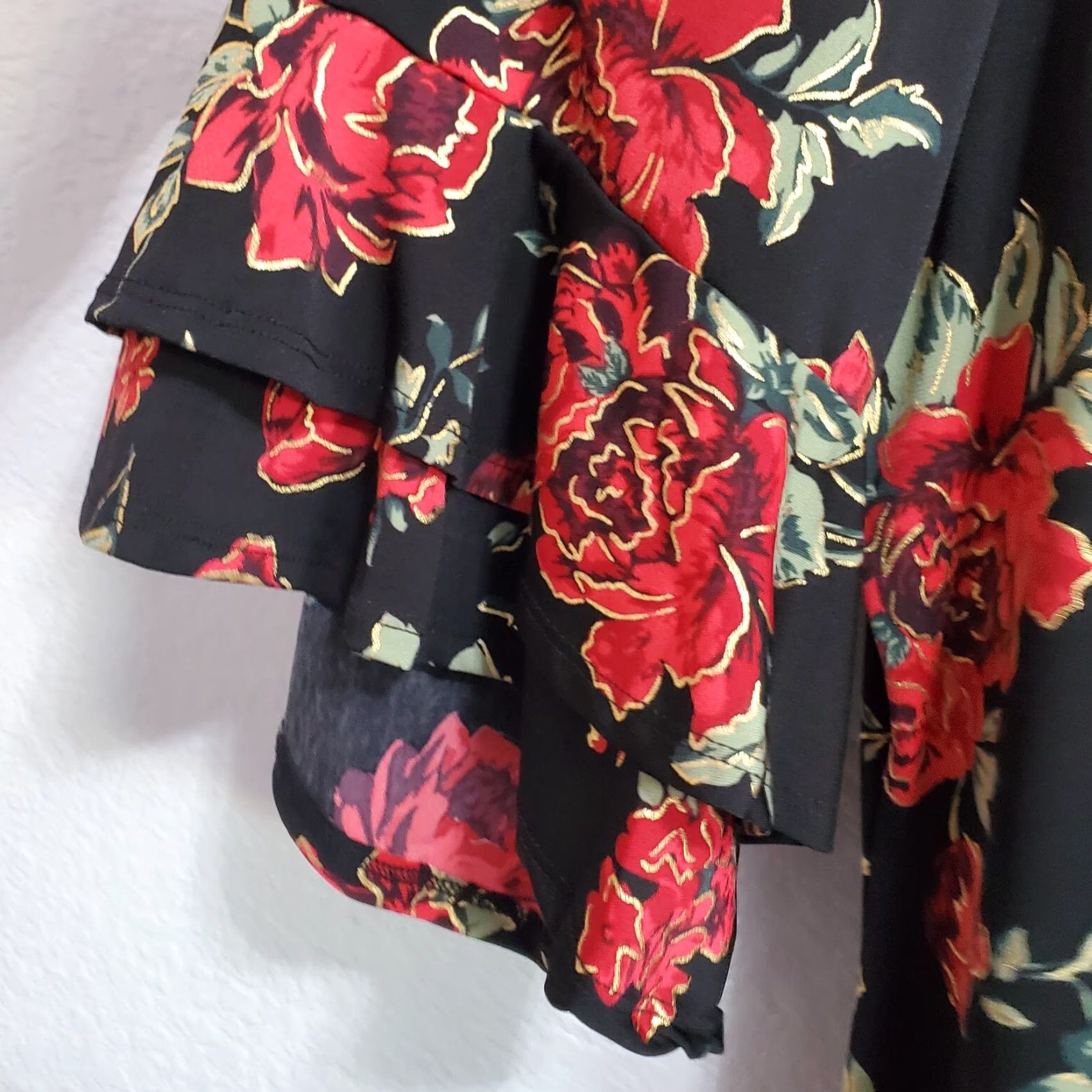 Vintage Catherines Dress Womens 2X Black Floral Ruffle Sleeve Pullover Knee Length Round Neck Womens Size XXL / US 16-18 / IT 52-54 - 6 Thumbnail