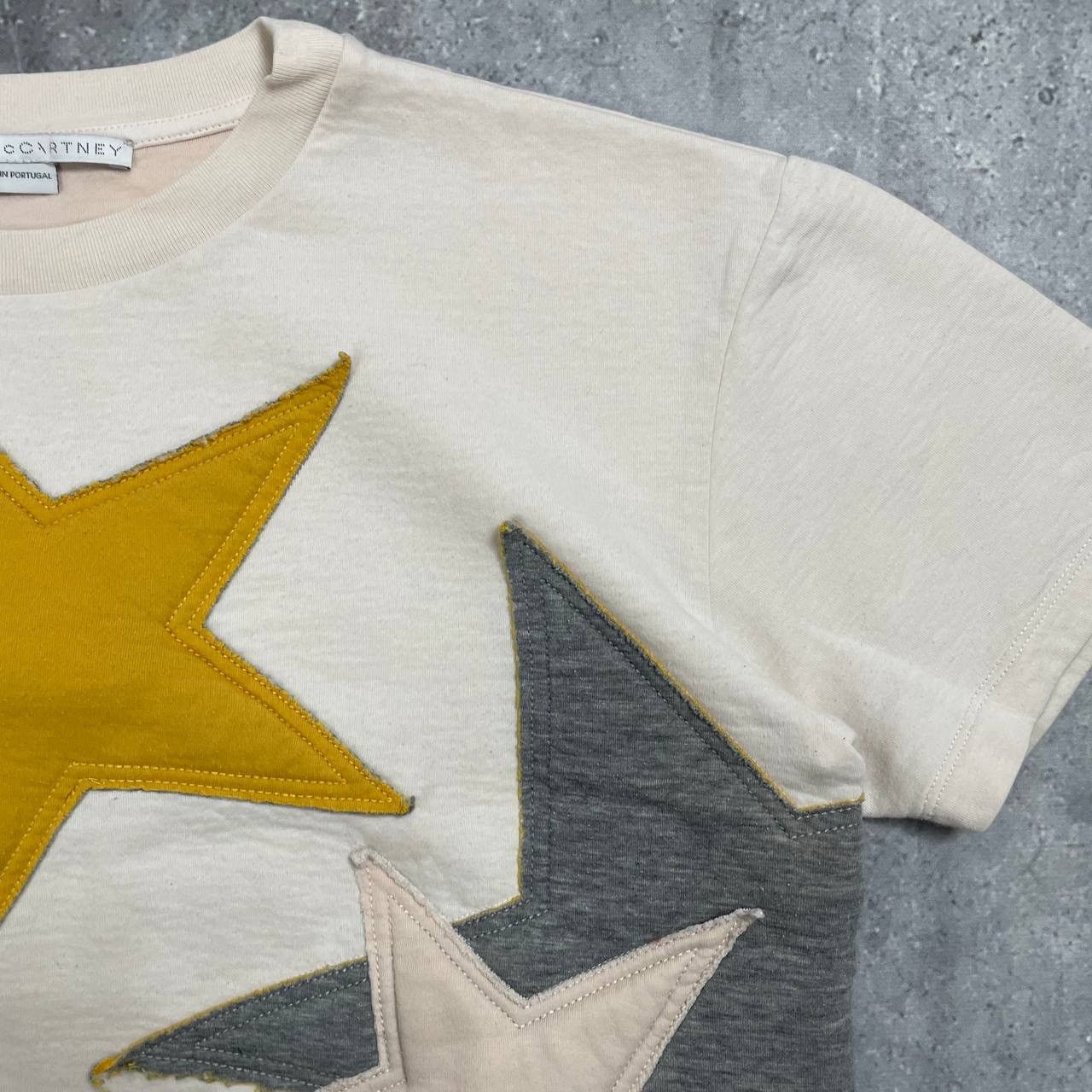Designer × Stella McCartney Stella McCartney Star Patches Jersey T Shirt Women’s Beige Size XS / US 0-2 / IT 36-38 - 12 Thumbnail