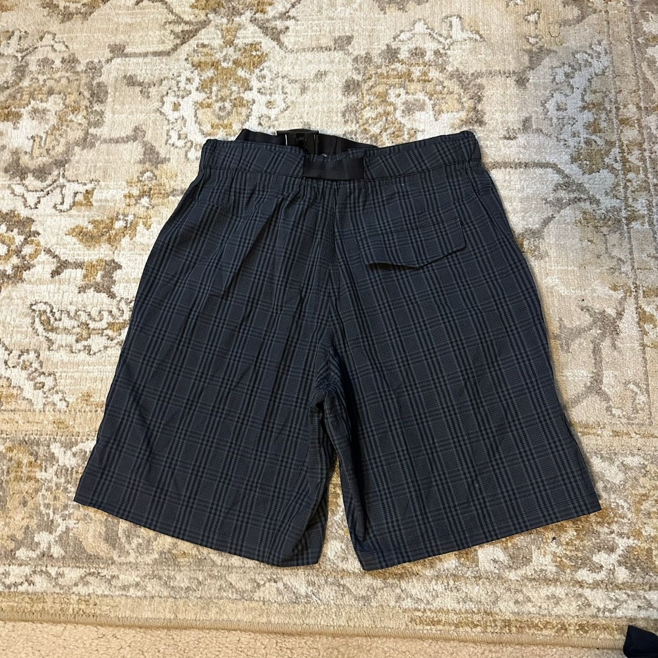 Designer × Rag & Bone rag & bone Flat Front Nylon Belted Drake Shorts Black Grey Size US 29 - 3 Thumbnail