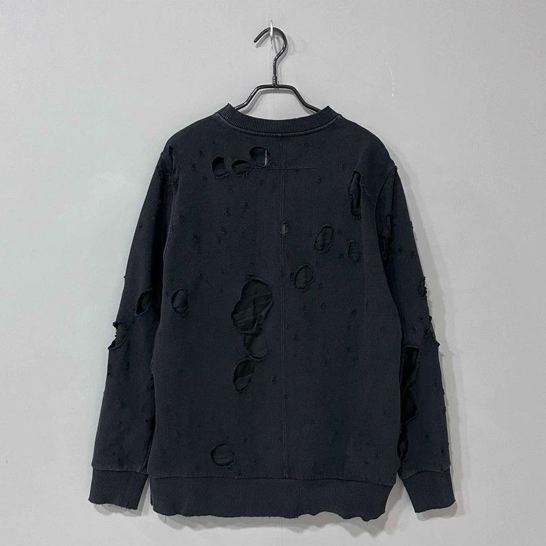 Givenchy Givenchy Black large hole letter logo sweatshirt Size US XS / EU 42 / 0 - 4 Thumbnail
