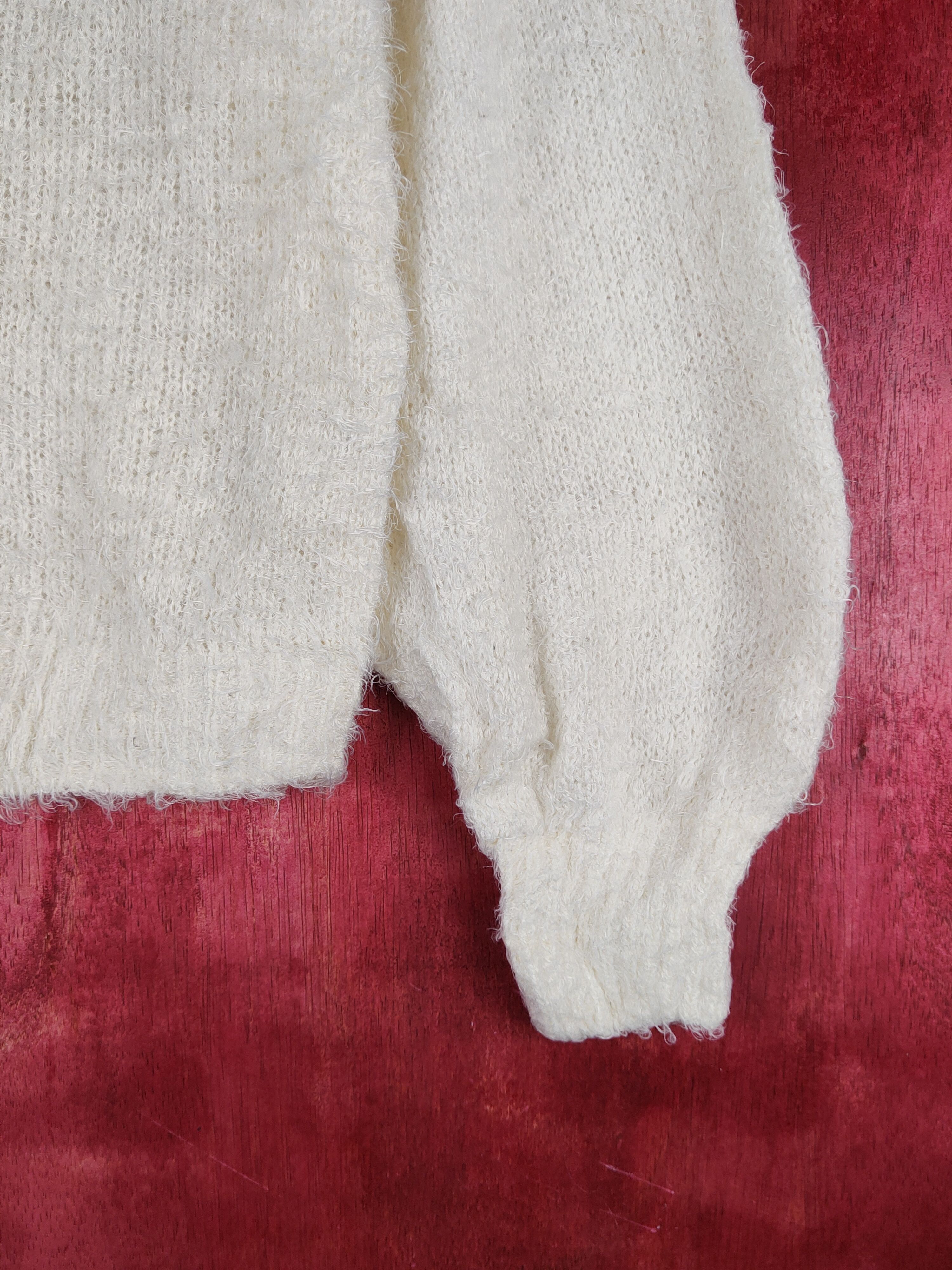 GU × Japanese Brand × Vintage GU Ivory Shag Shaggy Fur Mohair Knitwear #S1952 Size S / US 4 / IT 40 - 6 Thumbnail