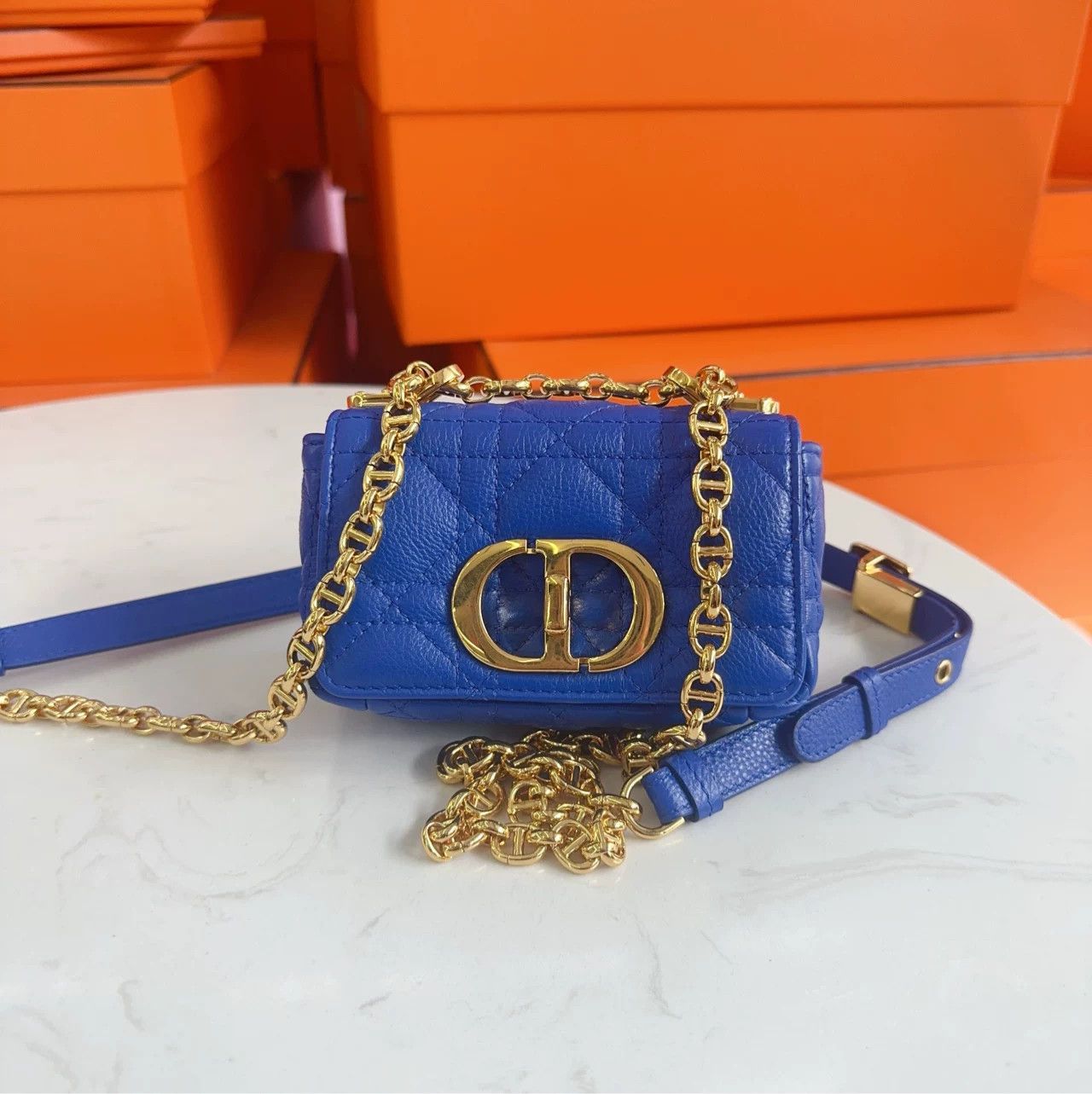 Dior Pre-loved Bag Very good condition Size ONE SIZE - 1 Thumbnail